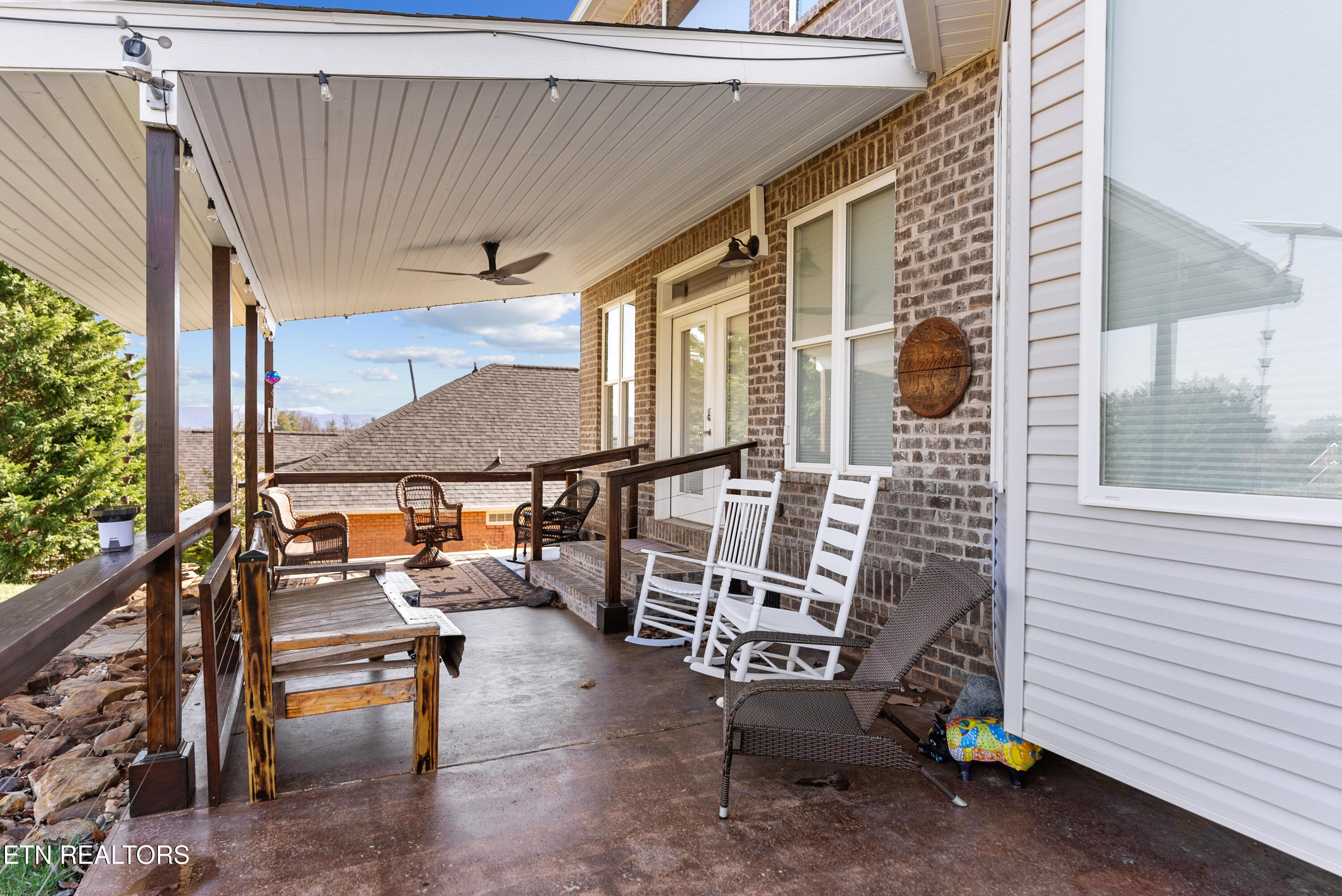 427 Royal Oaks Drive Maryville TN 37801