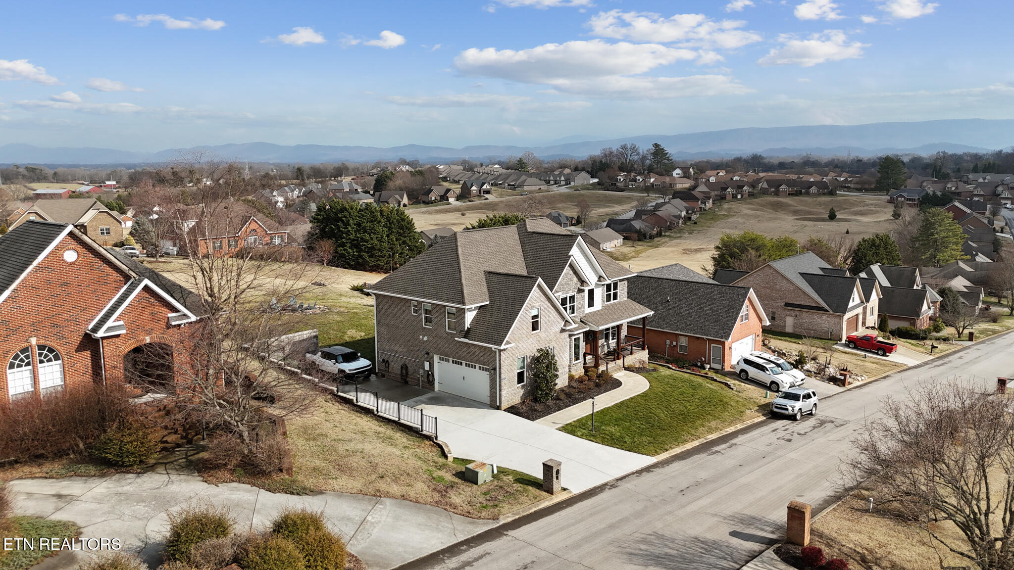 427 Royal Oaks Drive Maryville TN 37801