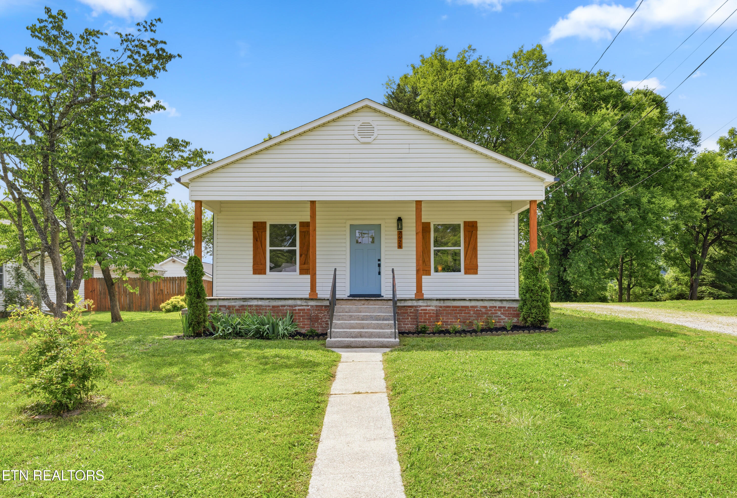 2628 Woodrow Drive Knoxville TN 37918