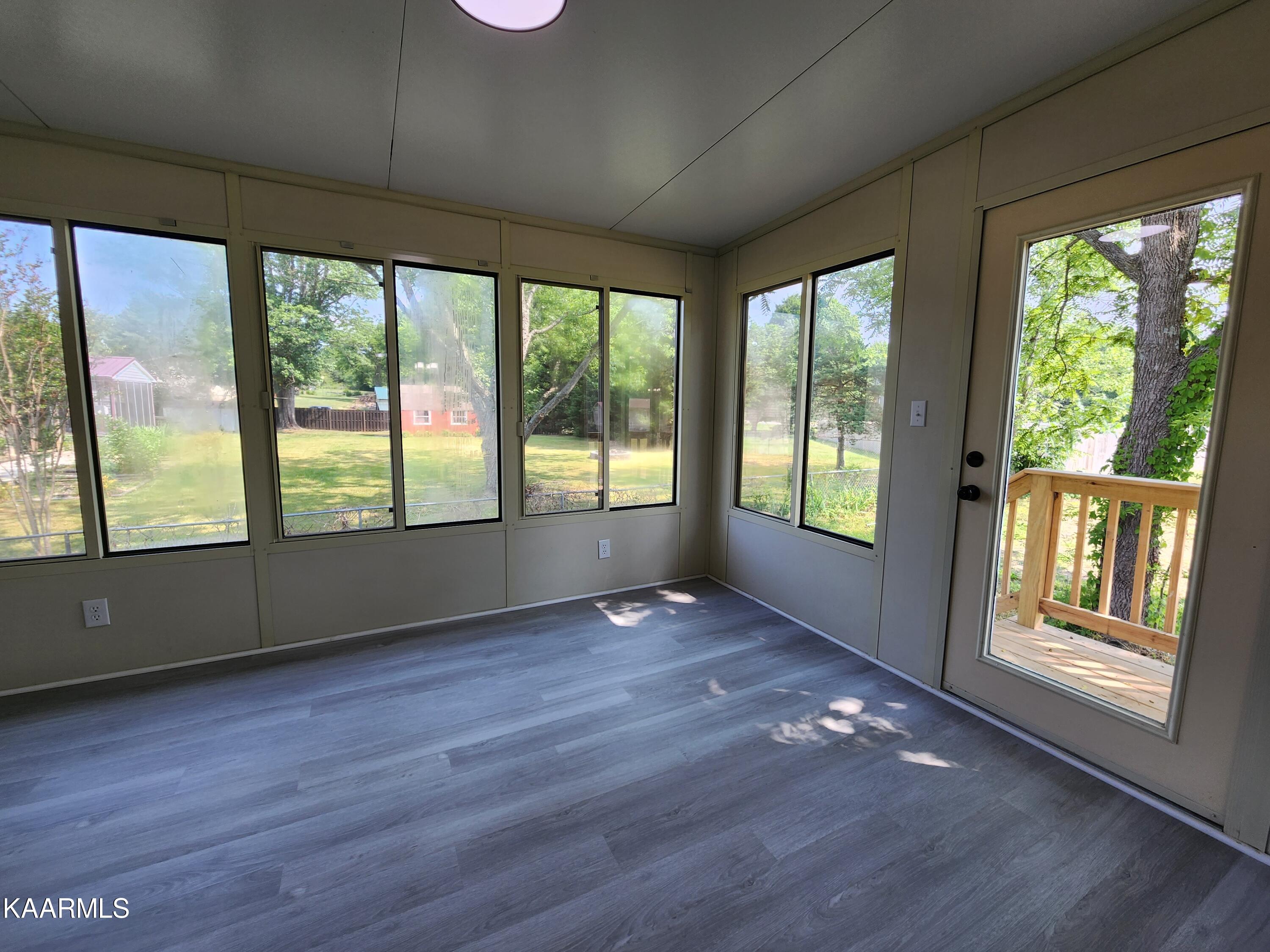 364 Hidden Valley Circle Seymour TN 37865