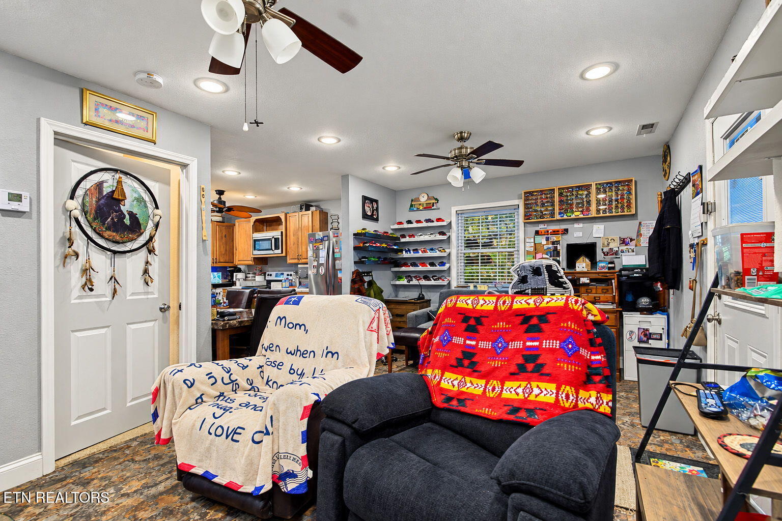 1725 Red Bone Way Sevierville TN 37876