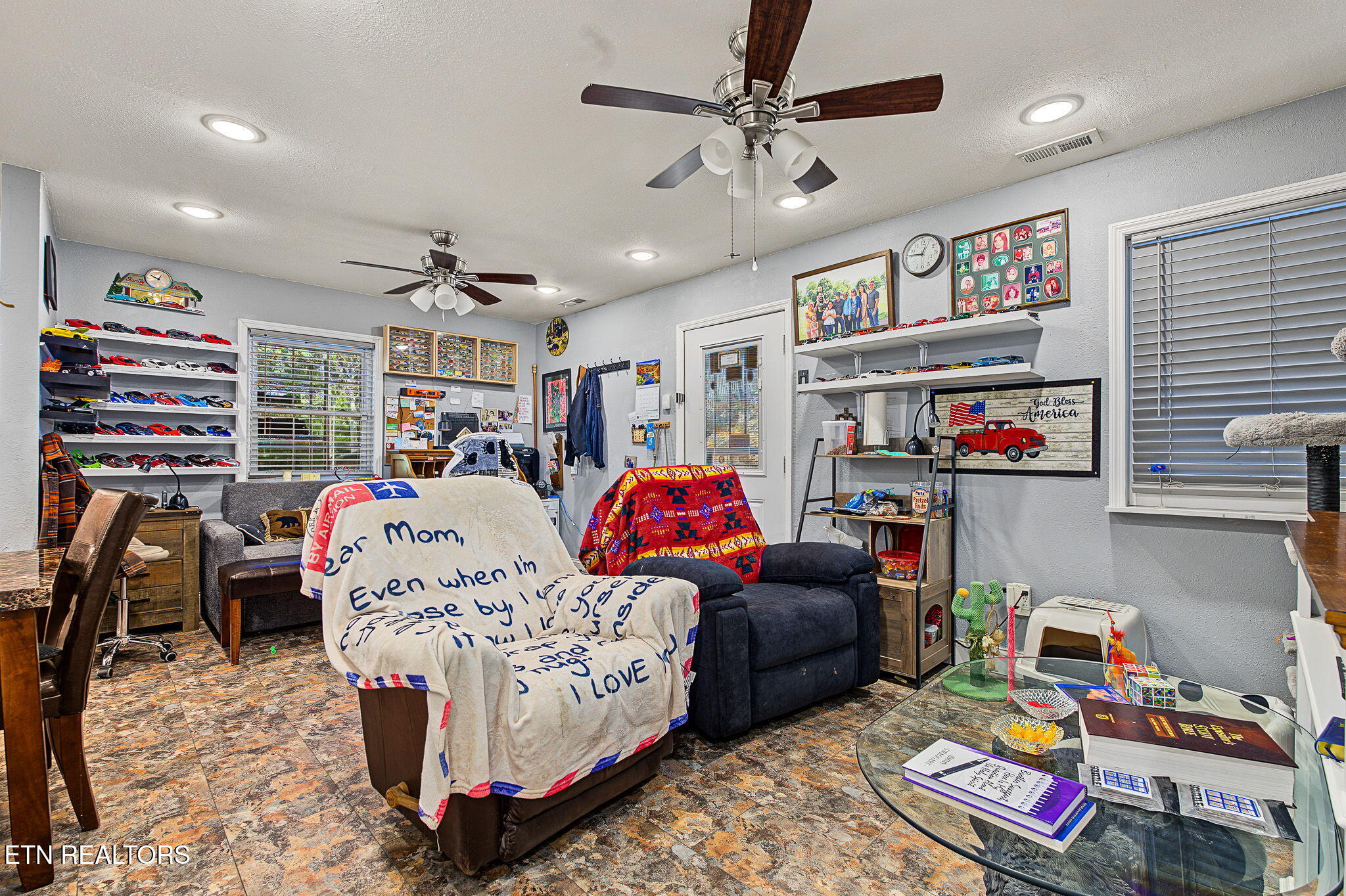 1725 Red Bone Way Sevierville TN 37876