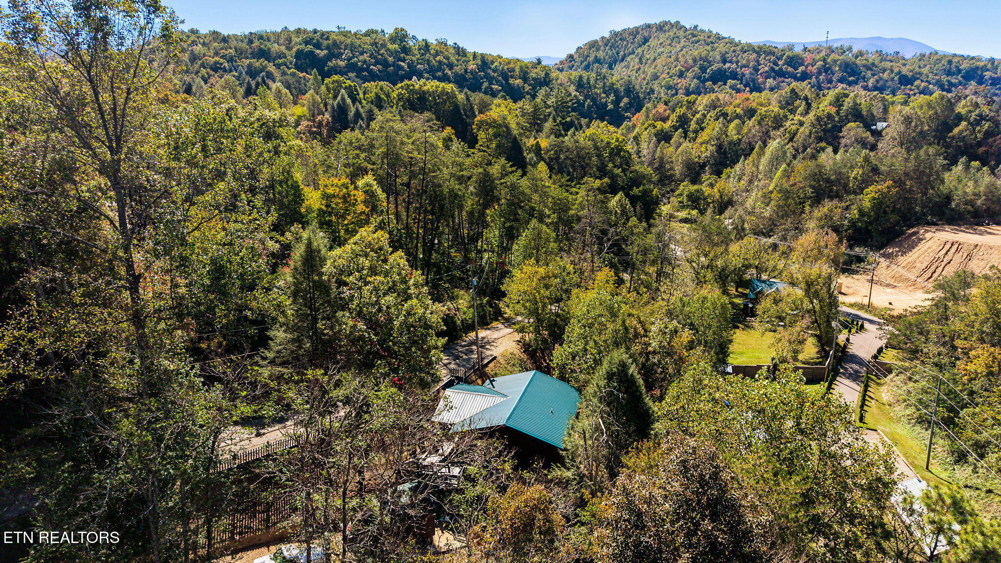 1725 Red Bone Way Sevierville TN 37876