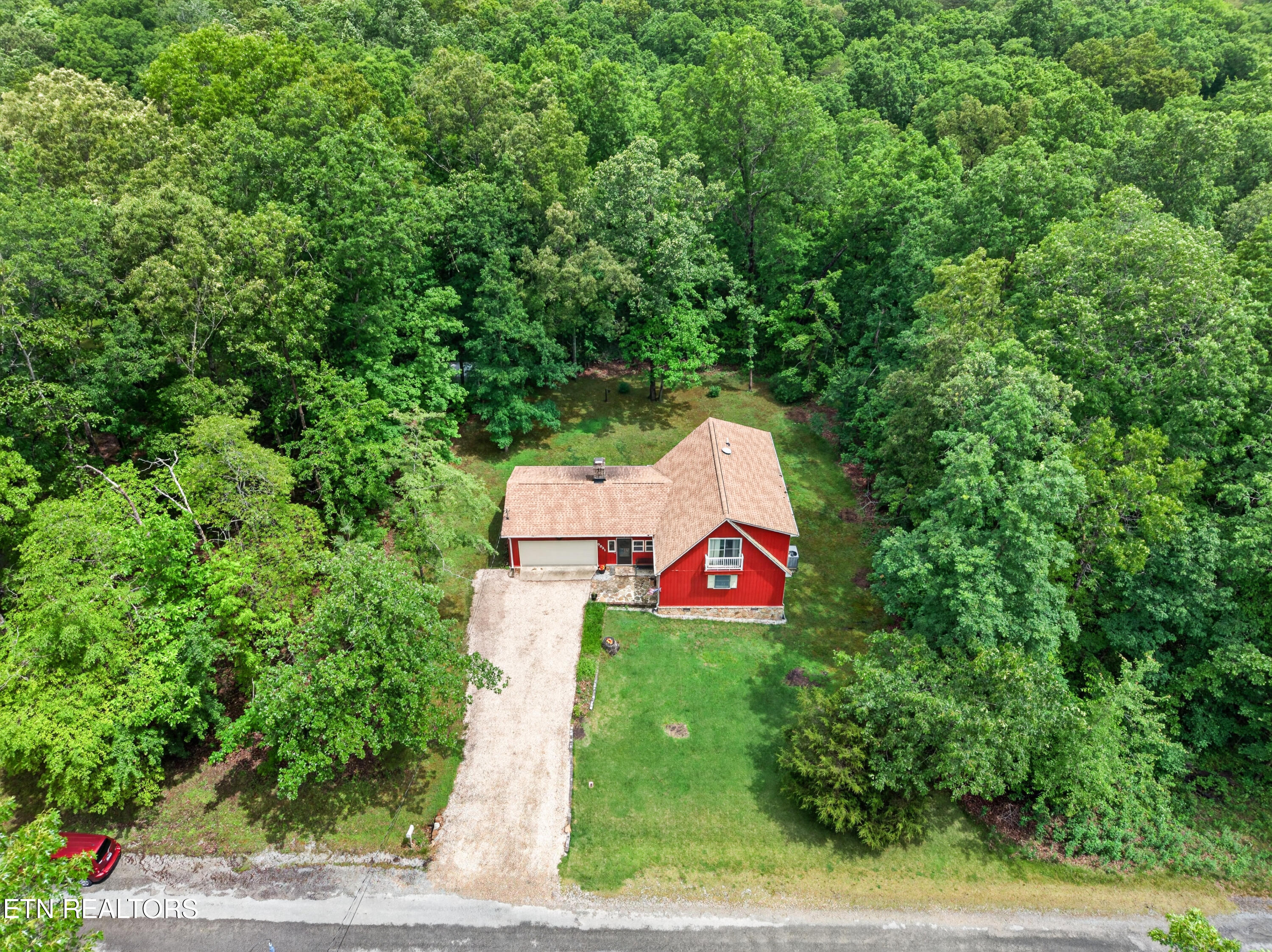 5321 Pawnee Road Crossville TN 38572