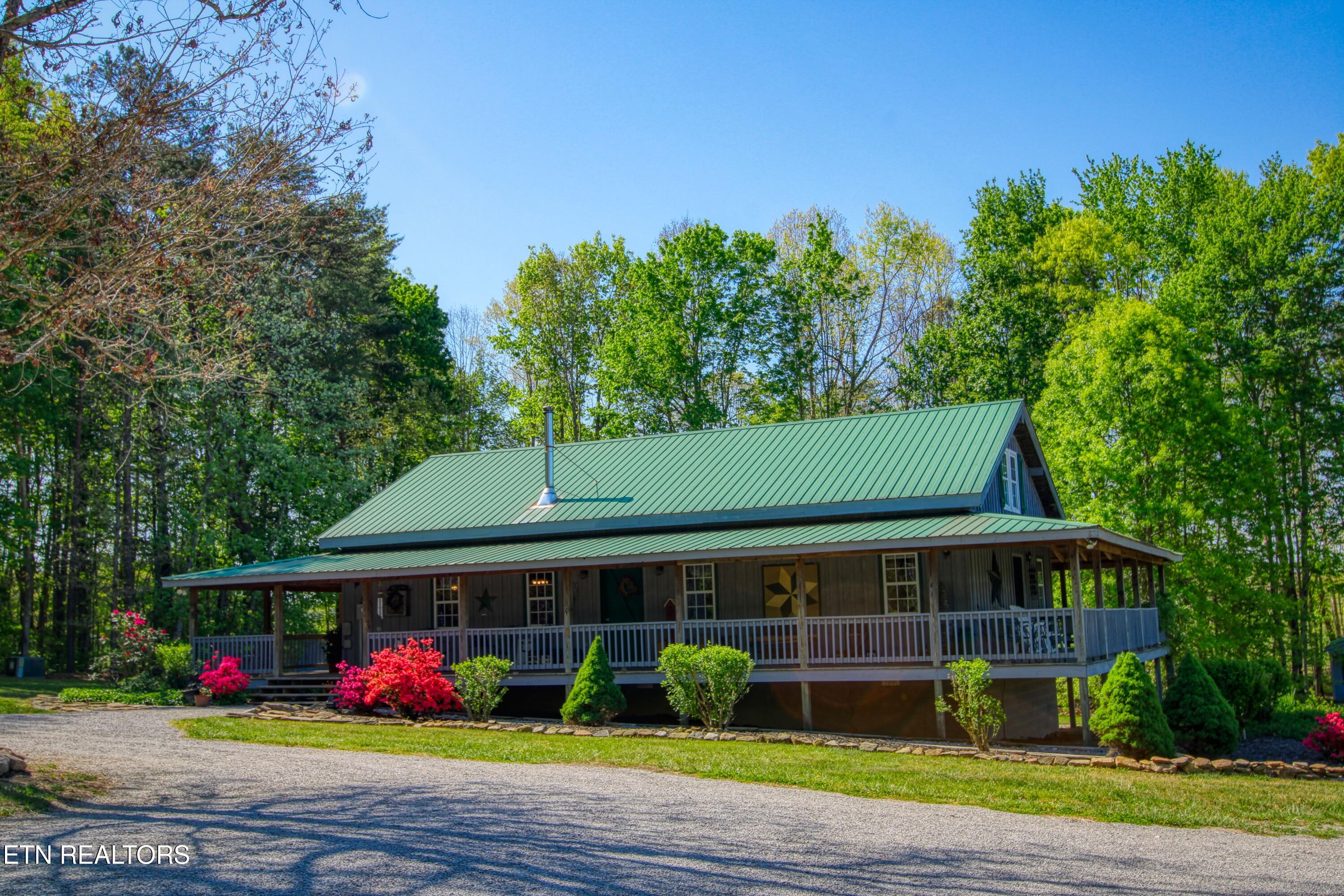 147 Akers Chapel Loop Jamestown TN 38556