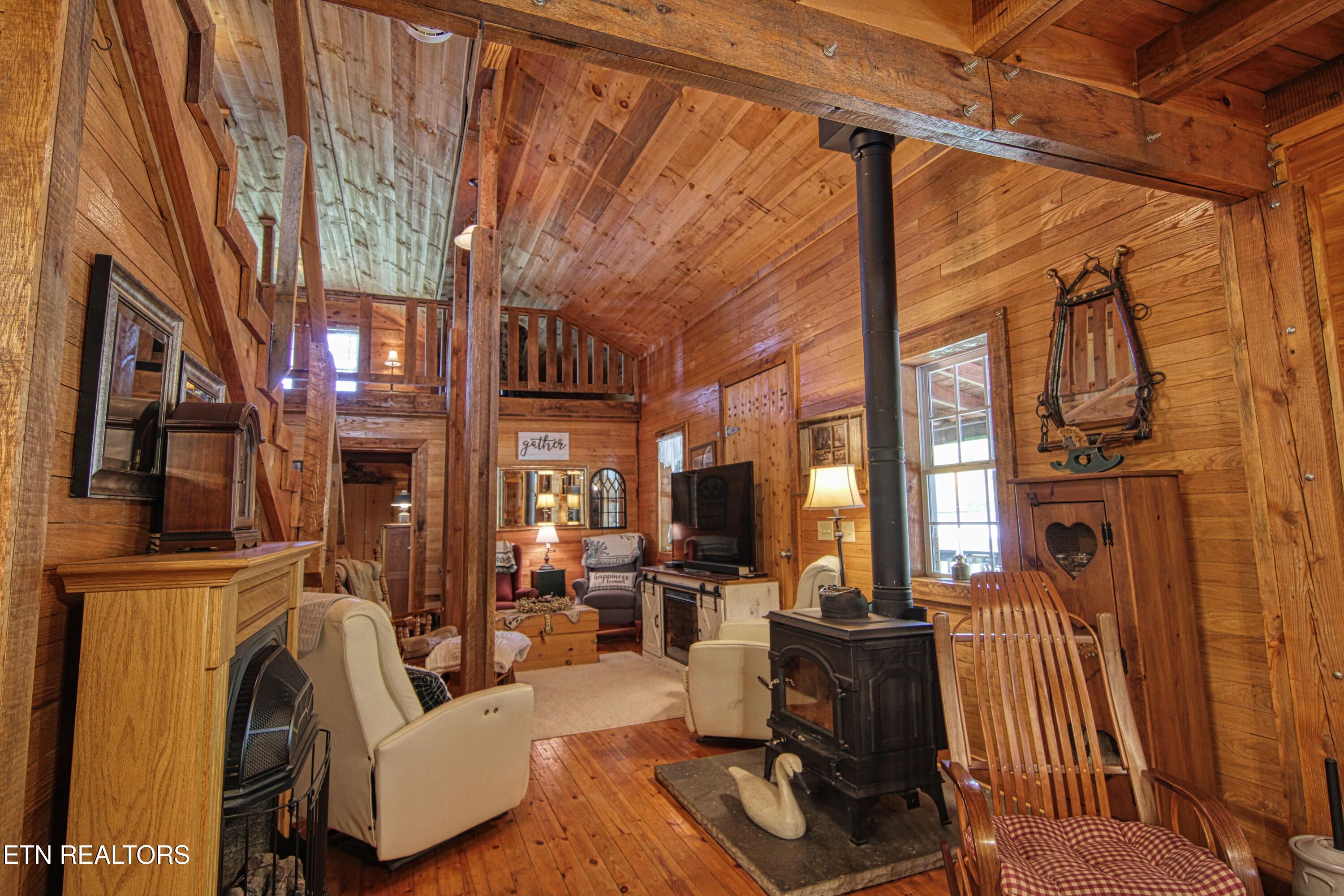 147 Akers Chapel Loop Jamestown TN 38556