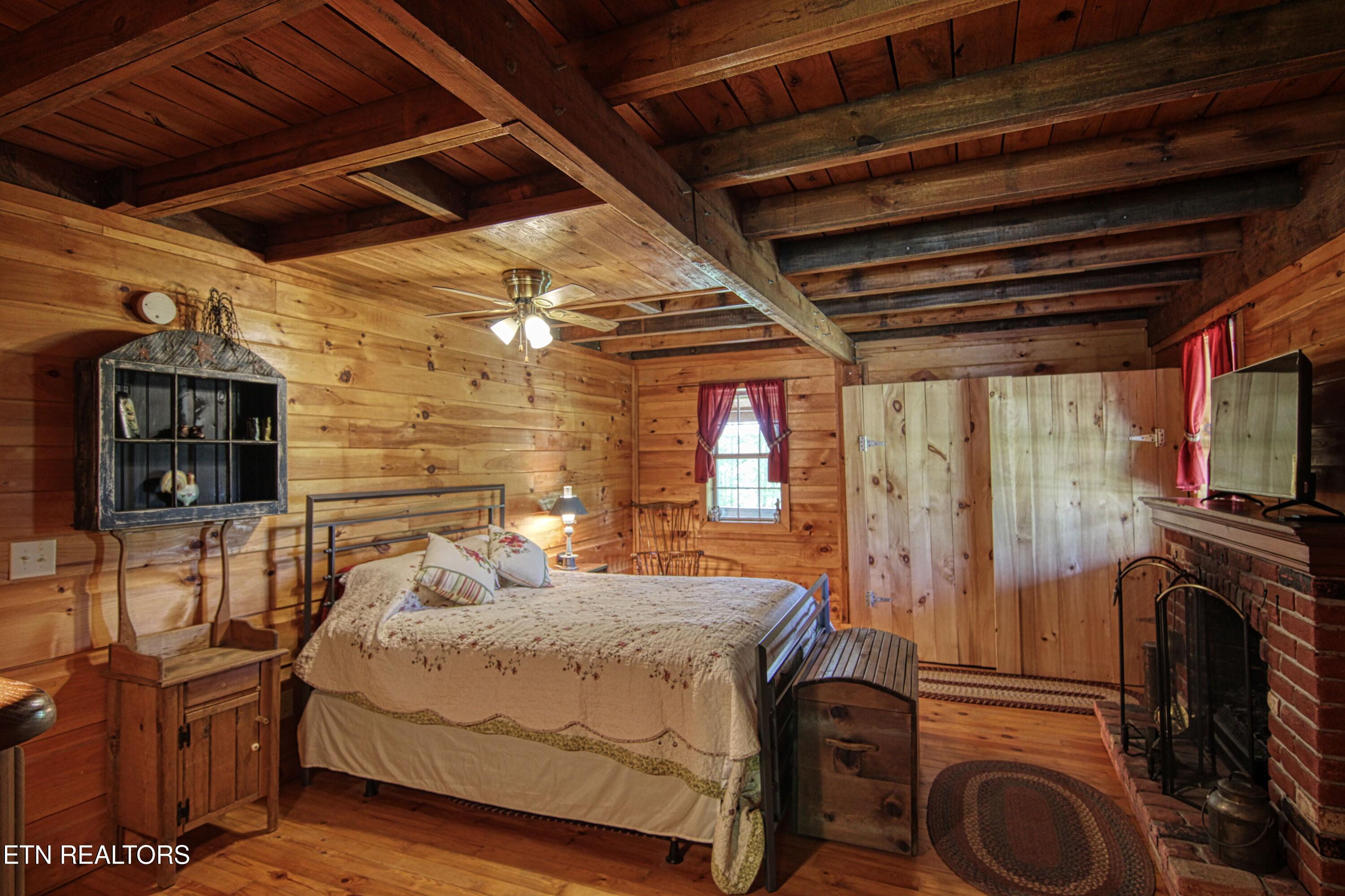 147 Akers Chapel Loop Jamestown TN 38556