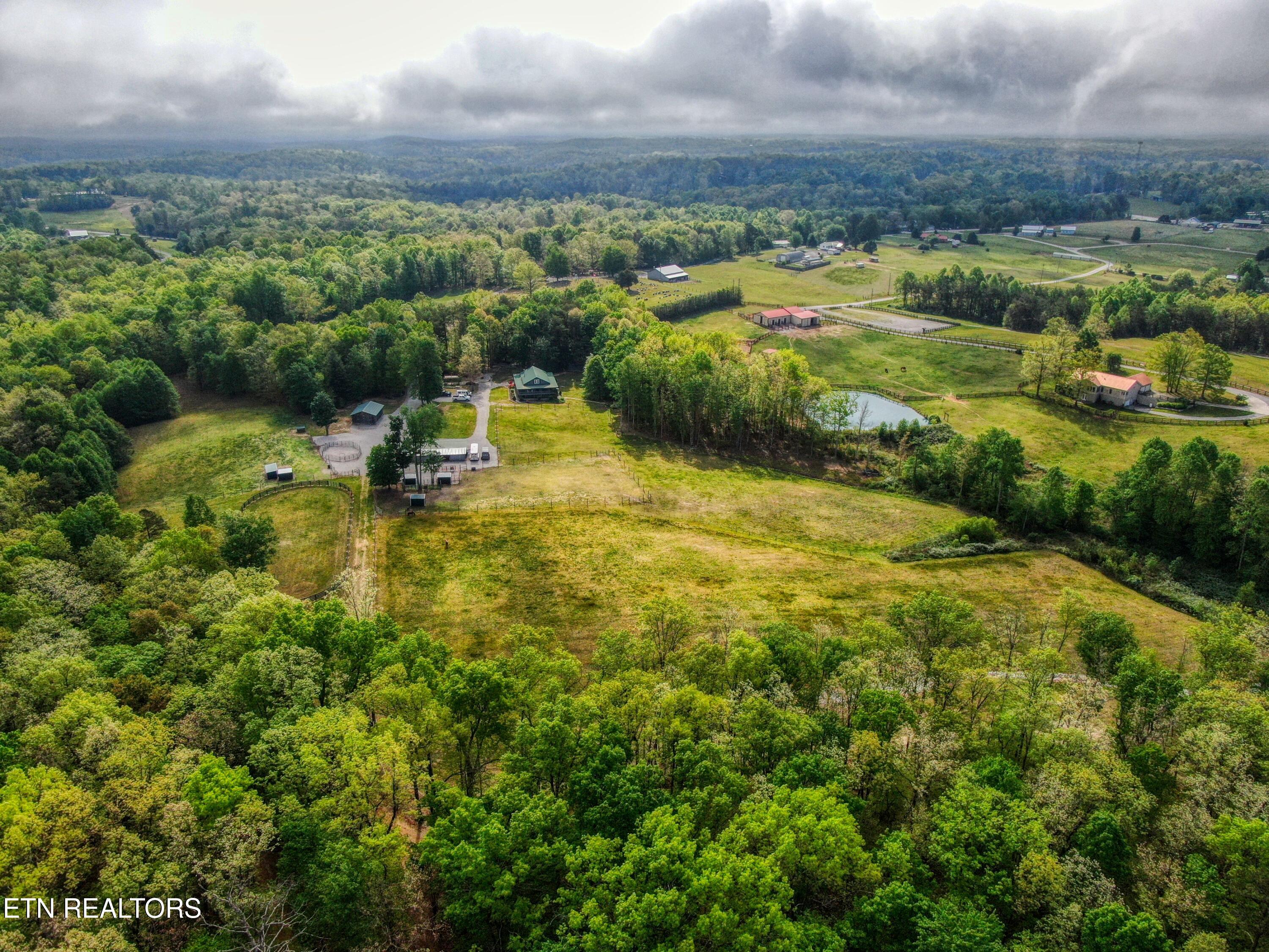 147 Akers Chapel Loop Jamestown TN 38556