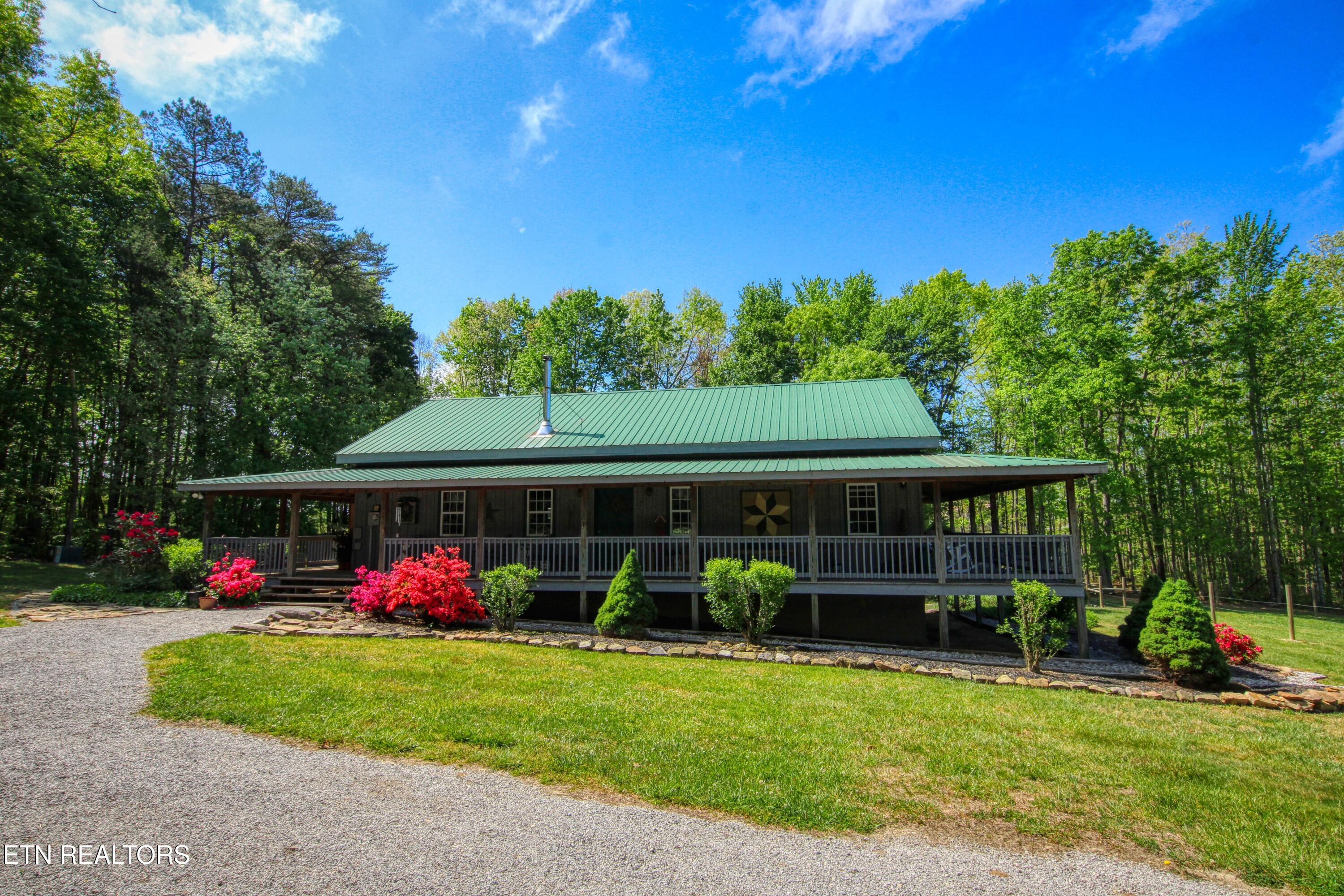 147 Akers Chapel Loop Jamestown TN 38556