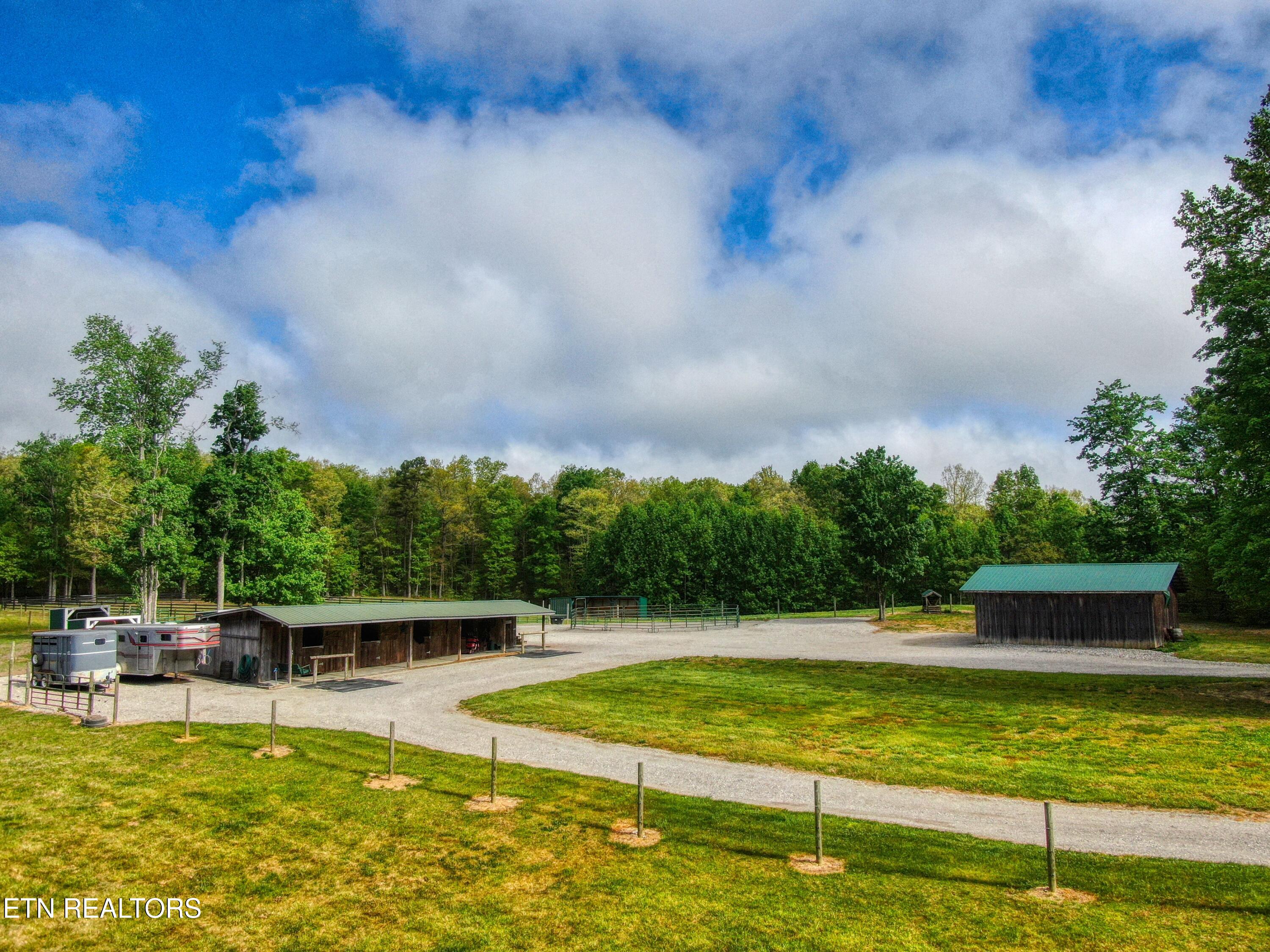 147 Akers Chapel Loop Jamestown TN 38556