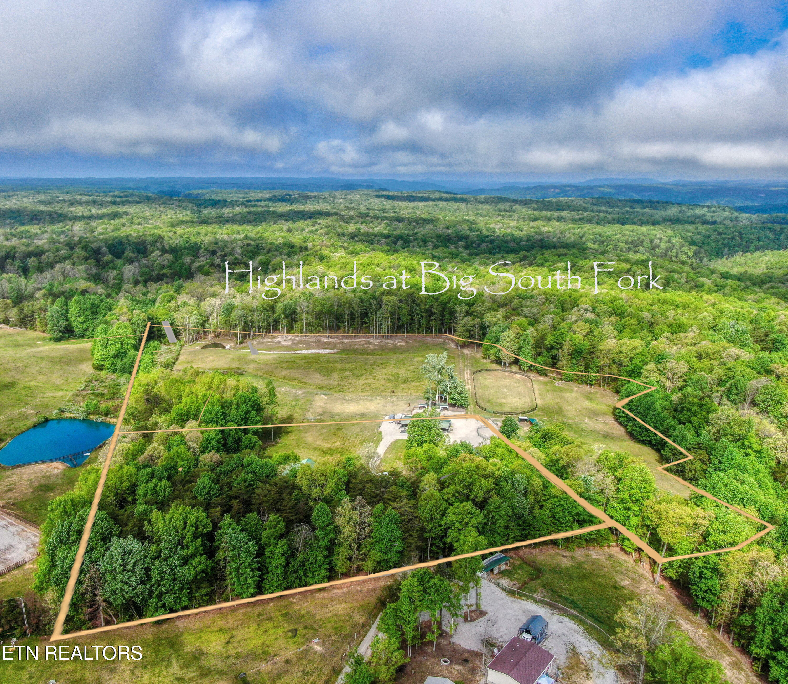 147 Akers Chapel Loop Jamestown TN 38556