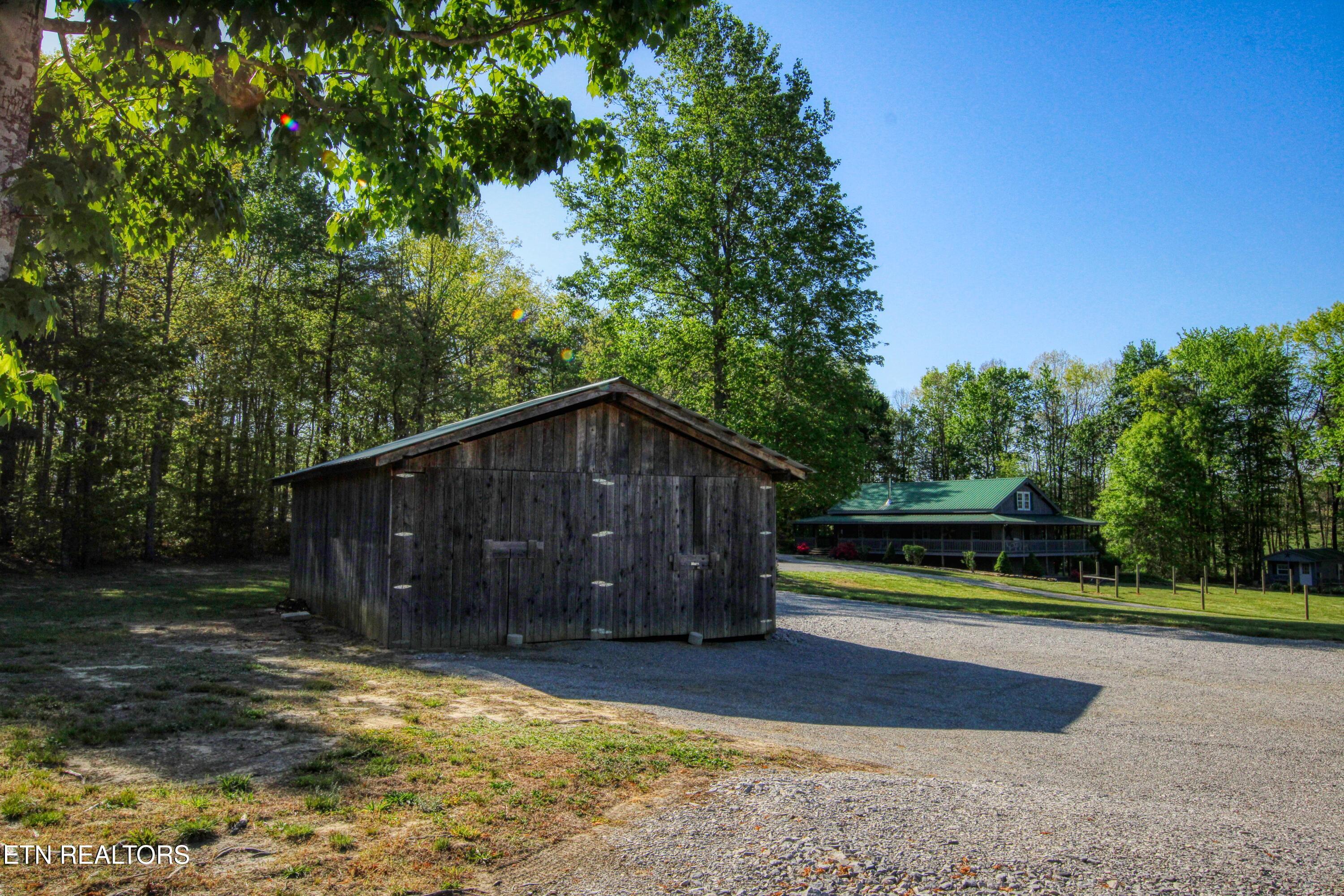 147 Akers Chapel Loop Jamestown TN 38556