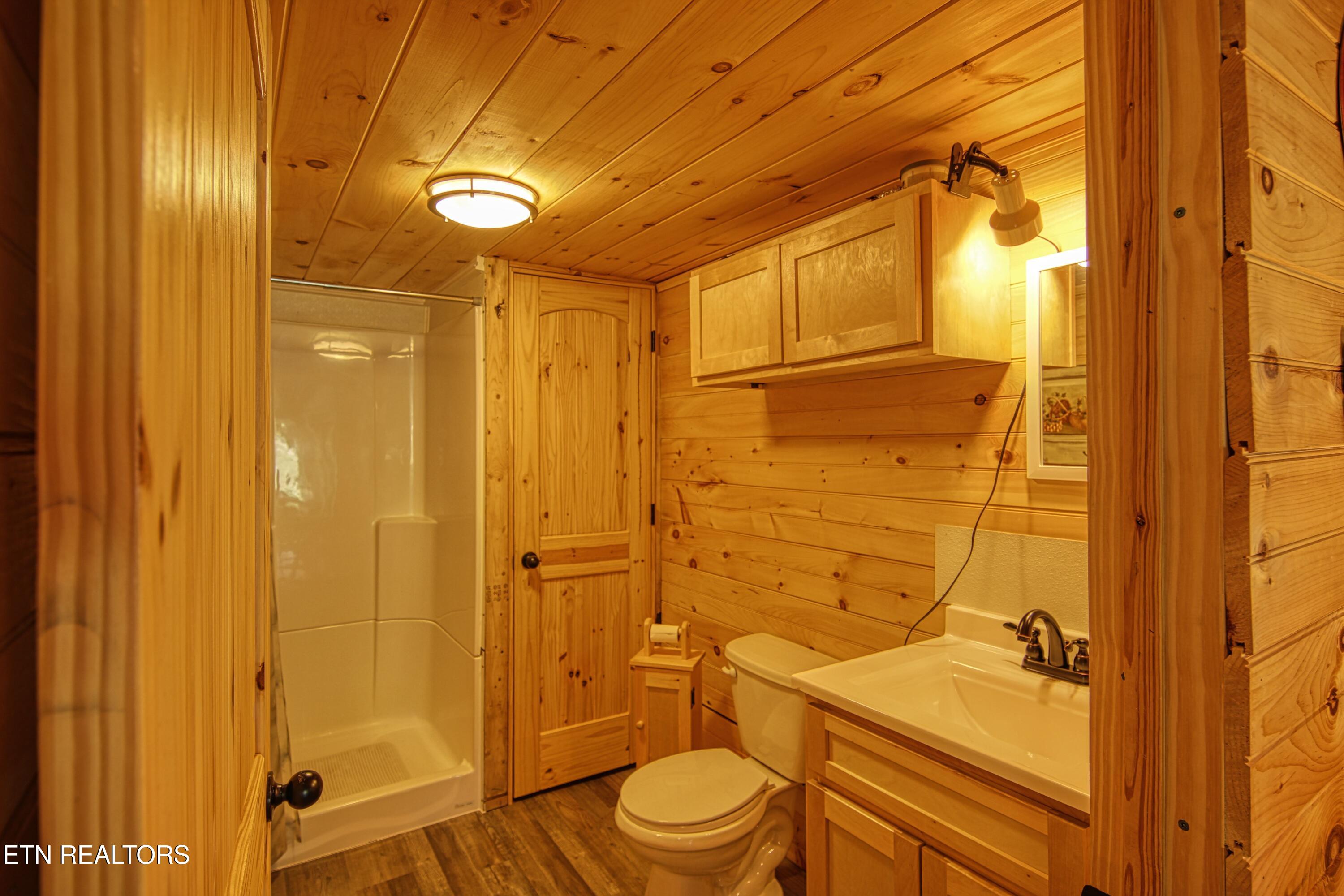 147 Akers Chapel Loop Jamestown TN 38556