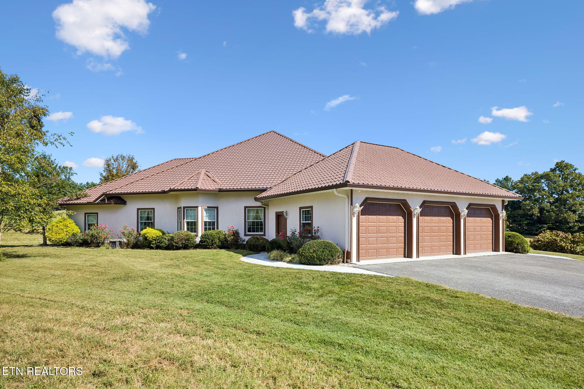 1089 Dogwood Road Tazewell TN 37879