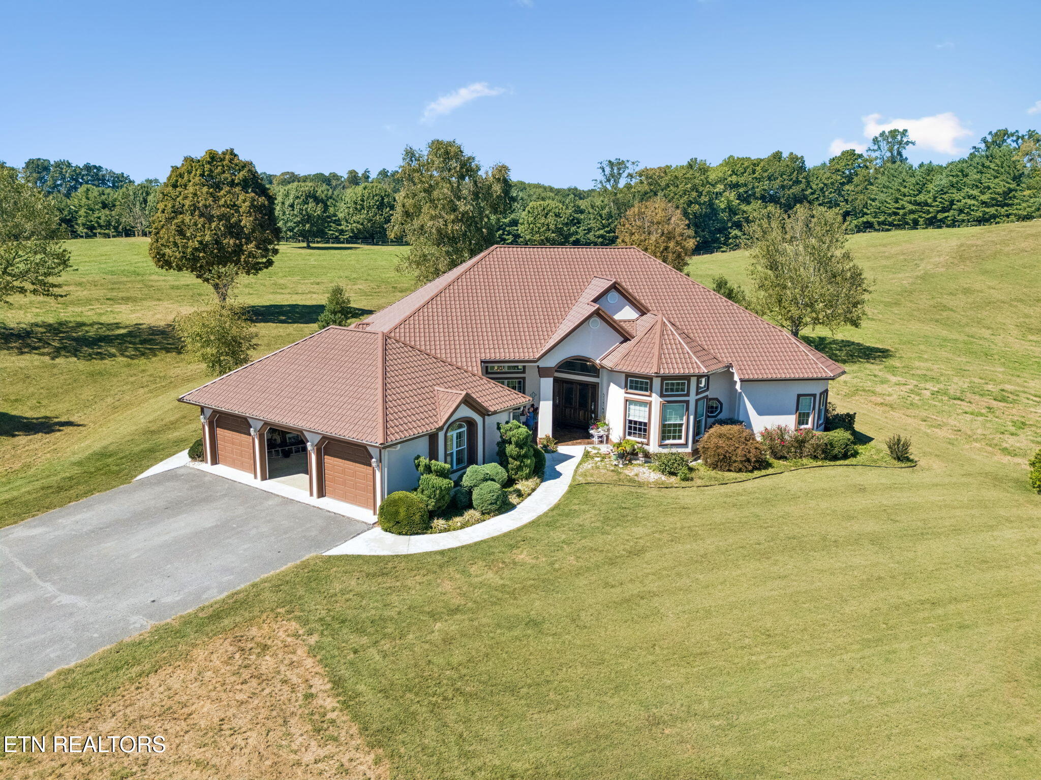 1089 Dogwood Road Tazewell TN 37879