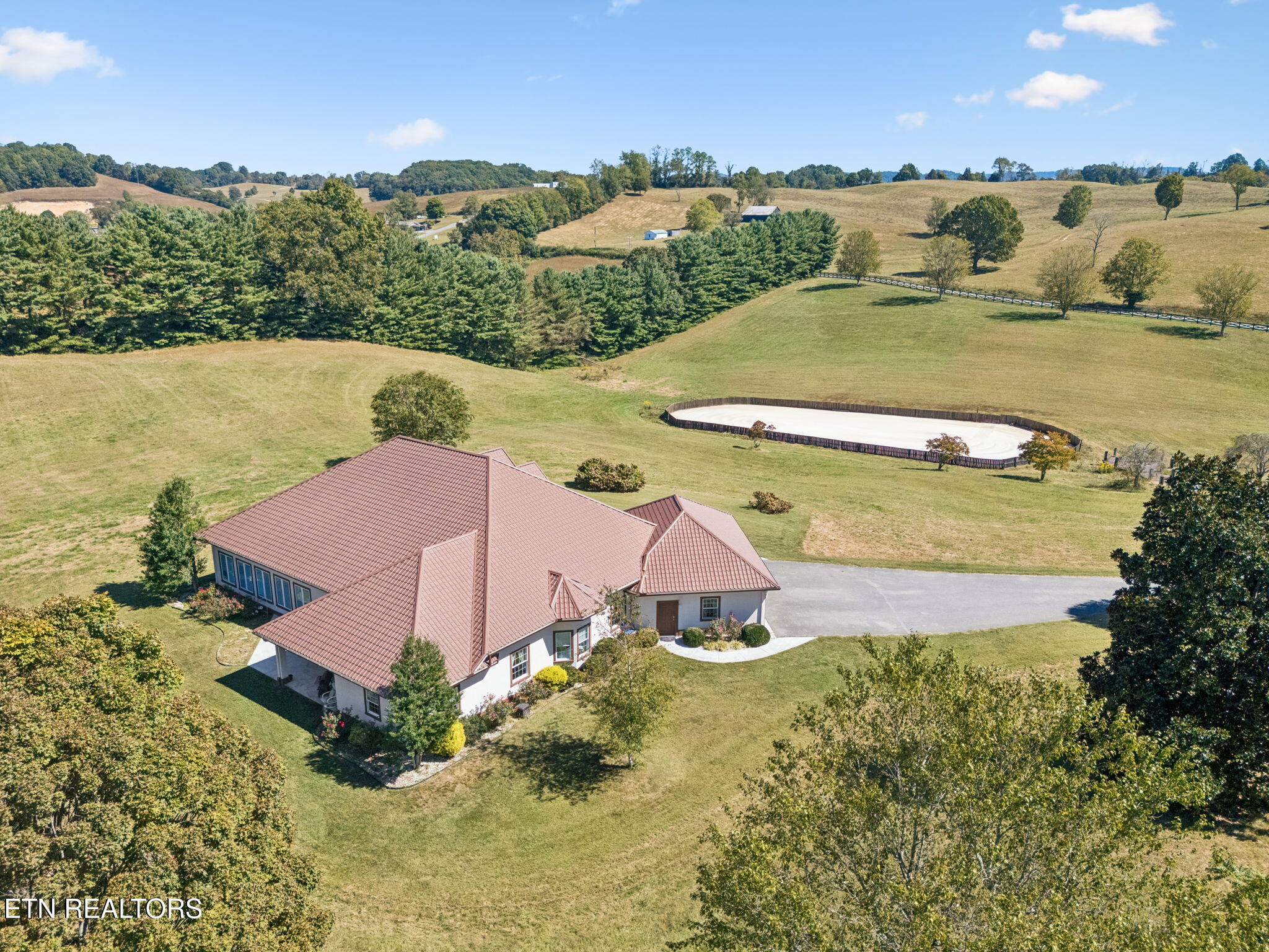 1089 Dogwood Road Tazewell TN 37879