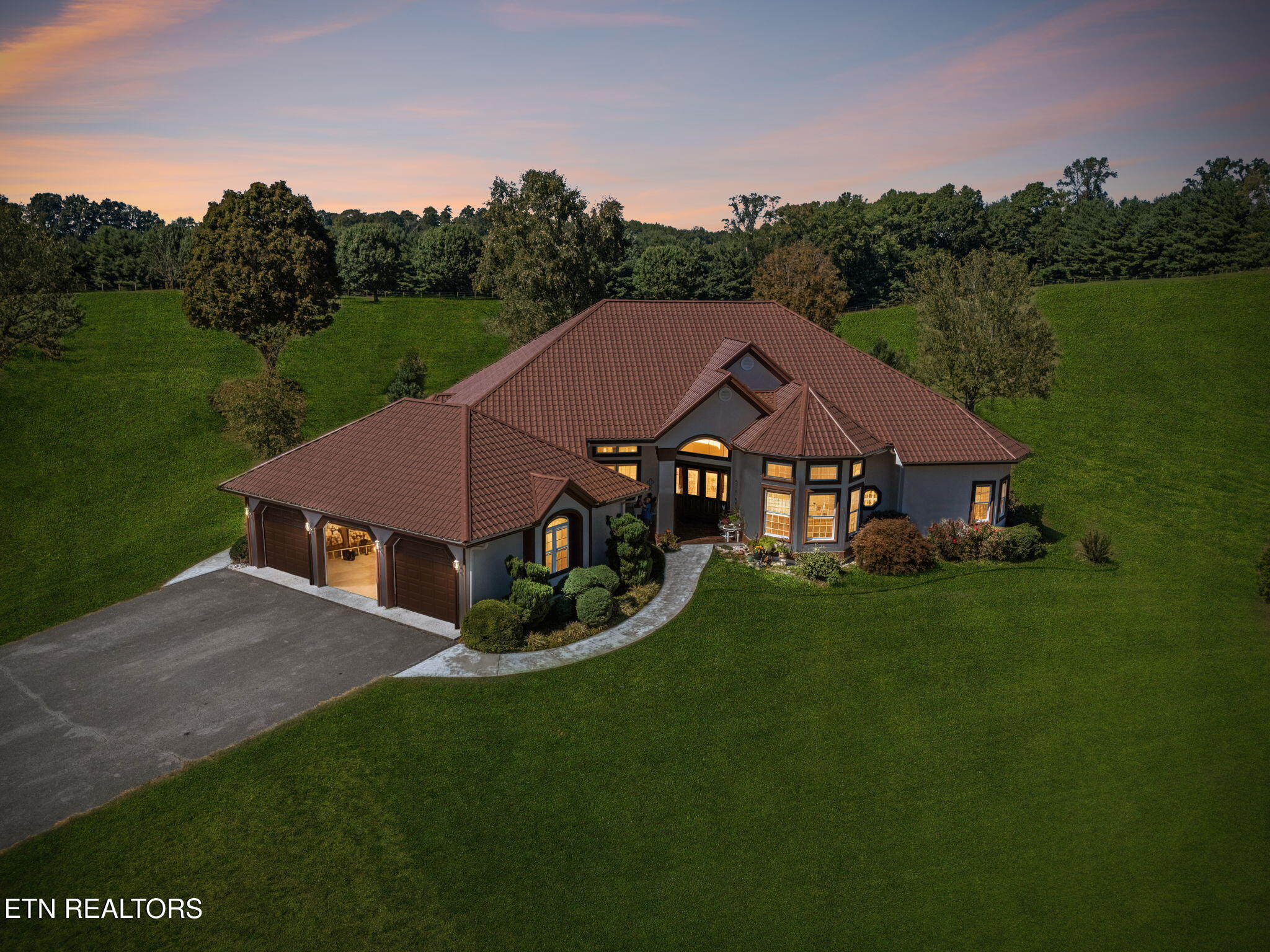 1089 Dogwood Road Tazewell TN 37879