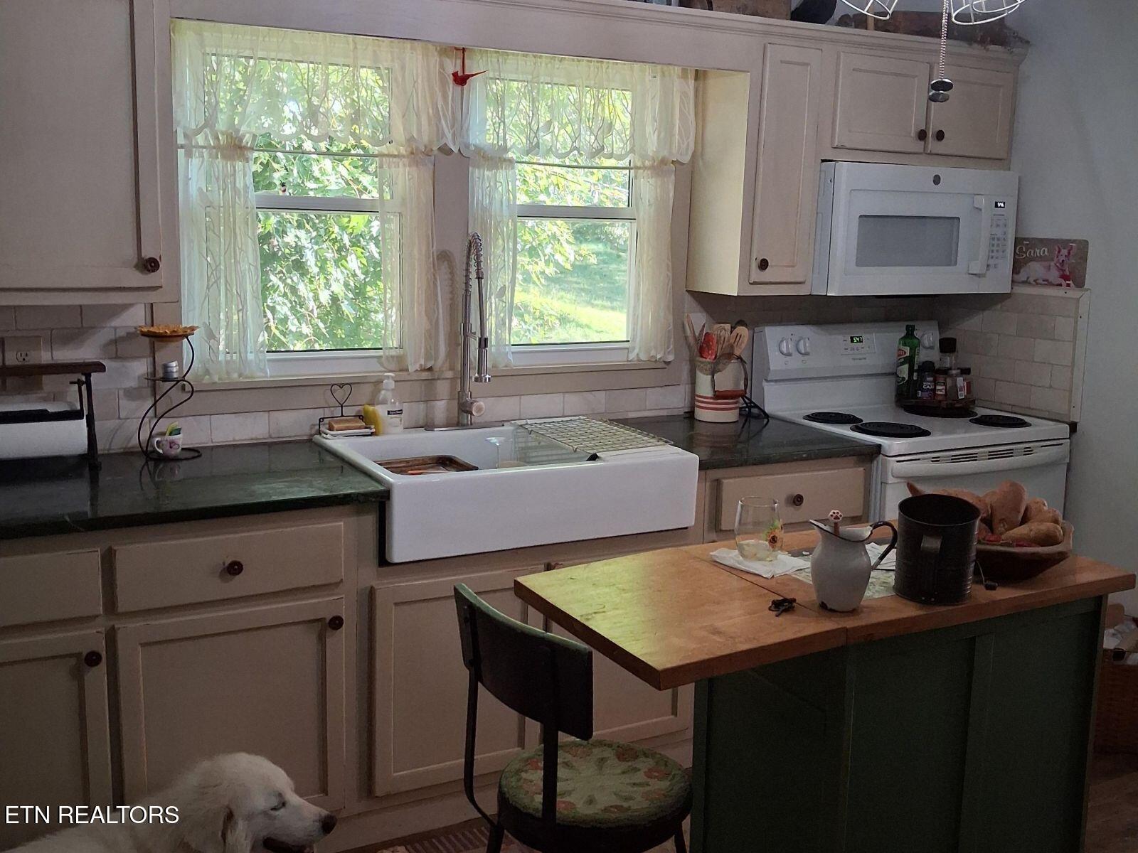 272 Chittum Road Tazewell TN 37879