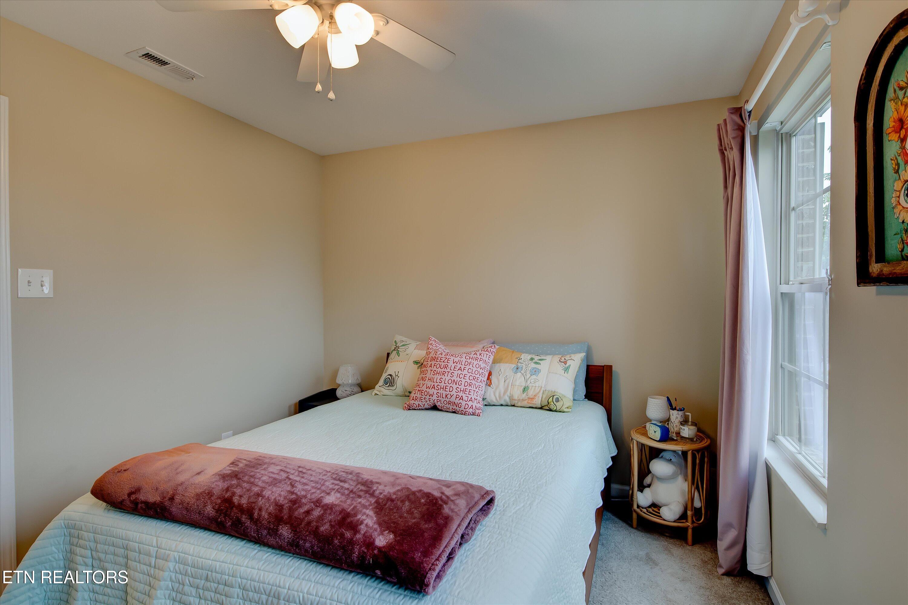 11537 Woodcliff Drive Knoxville TN 37934