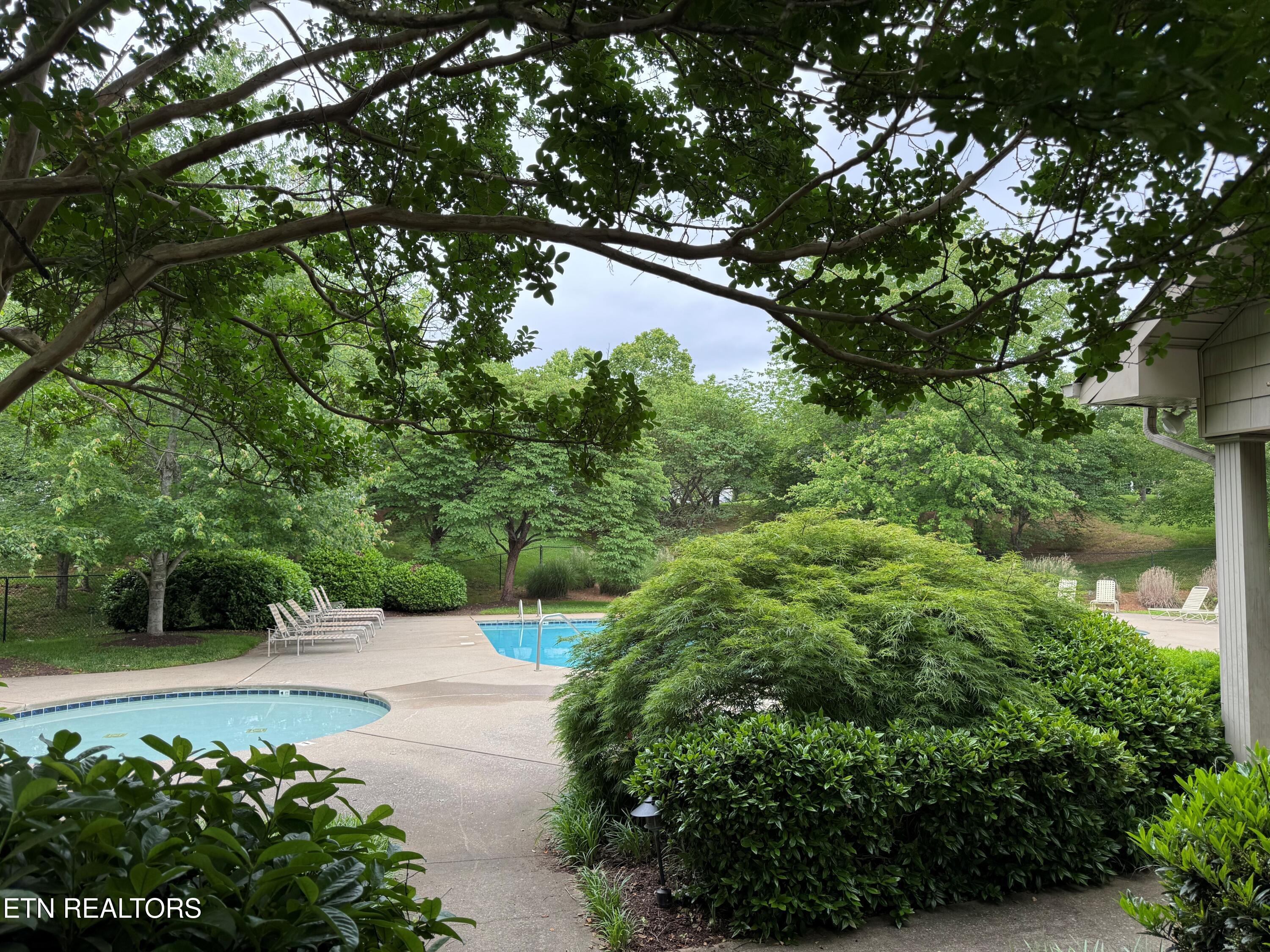 11537 Woodcliff Drive Knoxville TN 37934