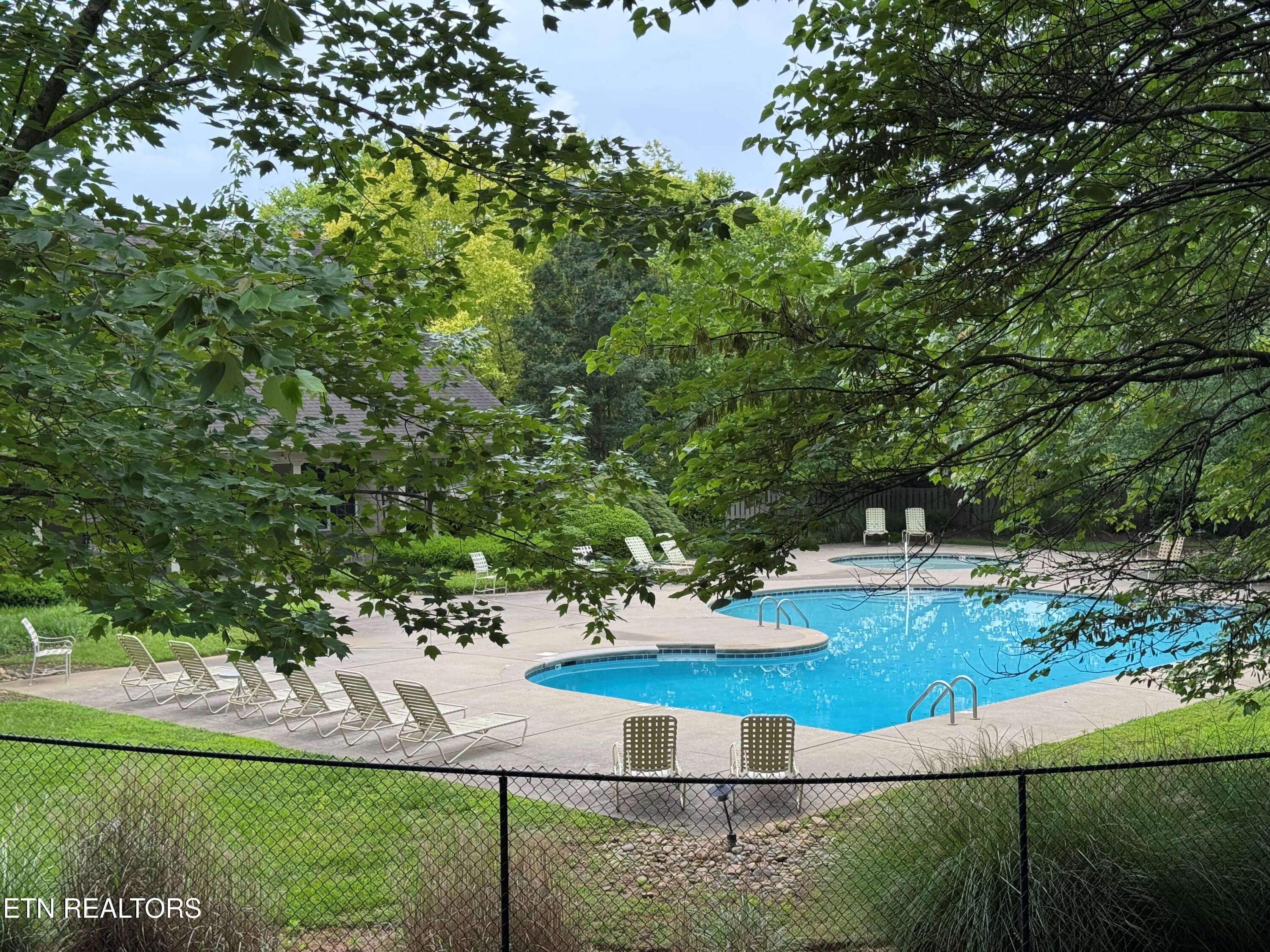 11537 Woodcliff Drive Knoxville TN 37934