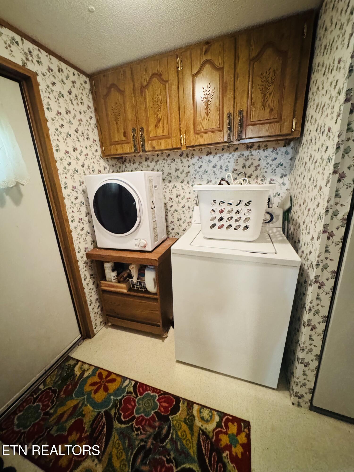 9923 Old Chestnut Ridge Road Heiskell TN 37754