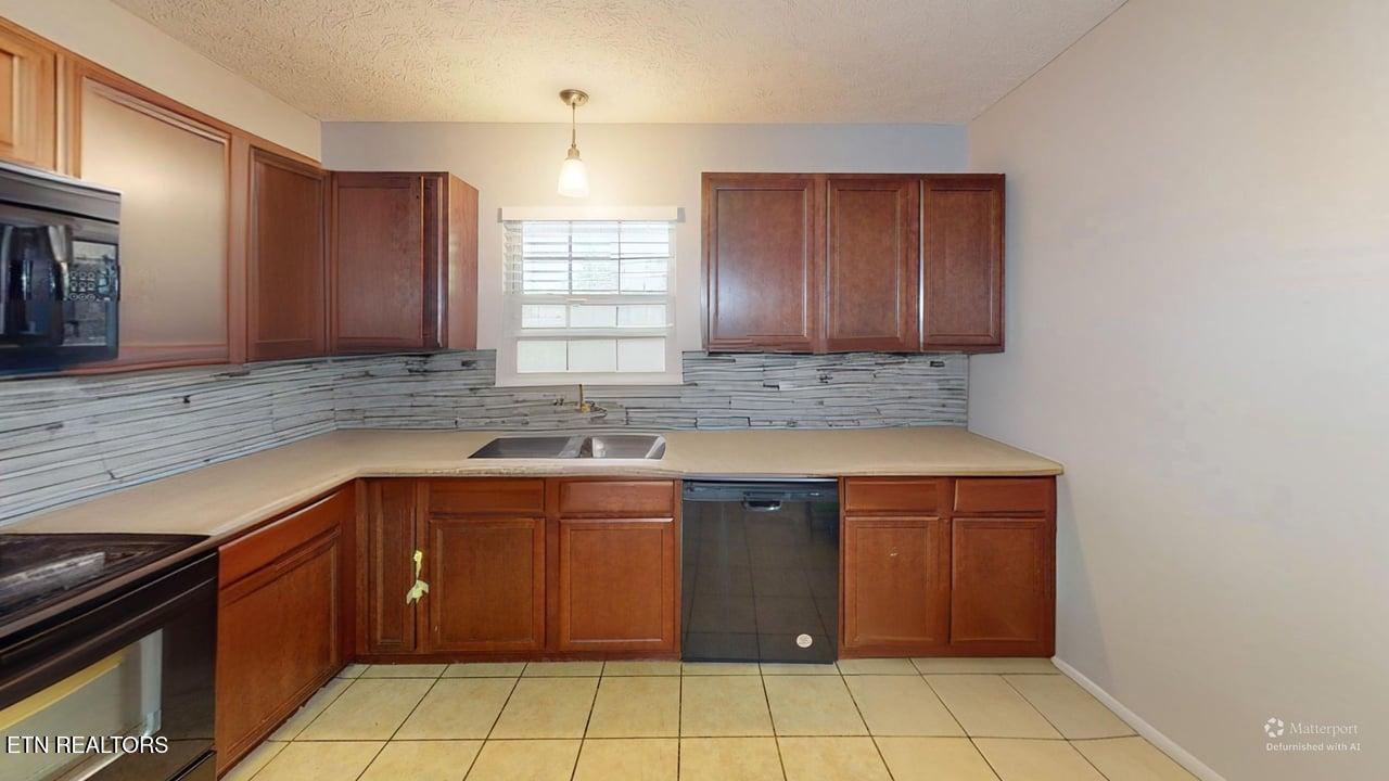 2013 Paris Road Knoxville TN 37912