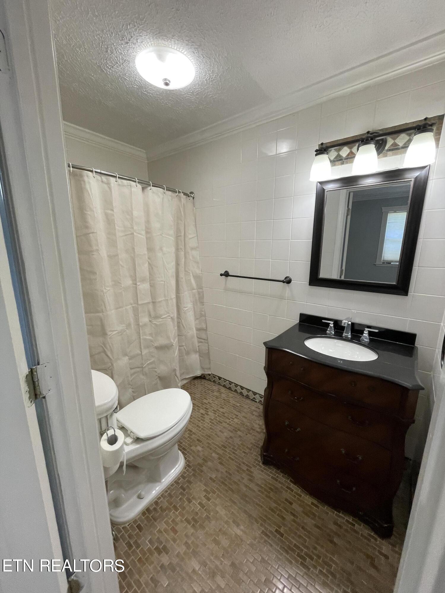 121 Carrie Reagan Lane Knoxville TN 37931