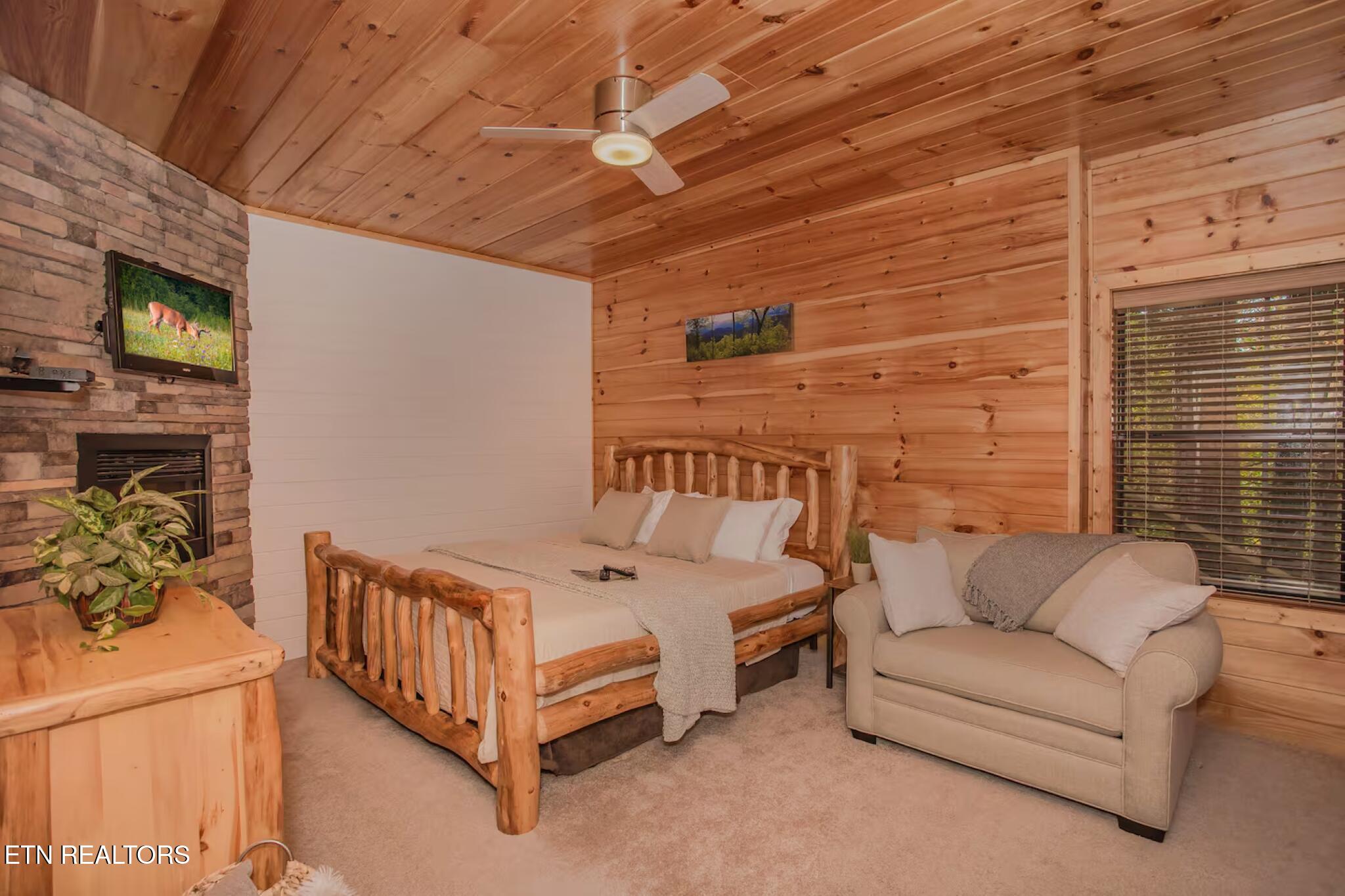 410 Buena Vista Drive Sevierville TN 37876