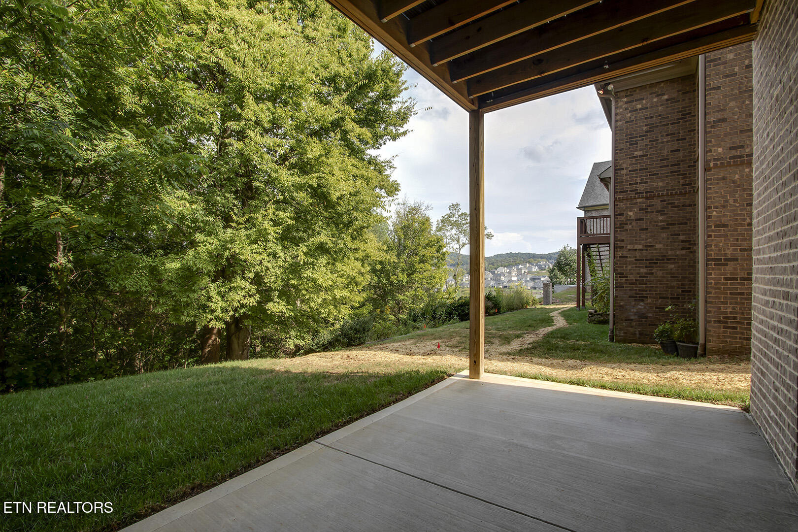 2260 Misty Mountain Circle Knoxville TN 37932