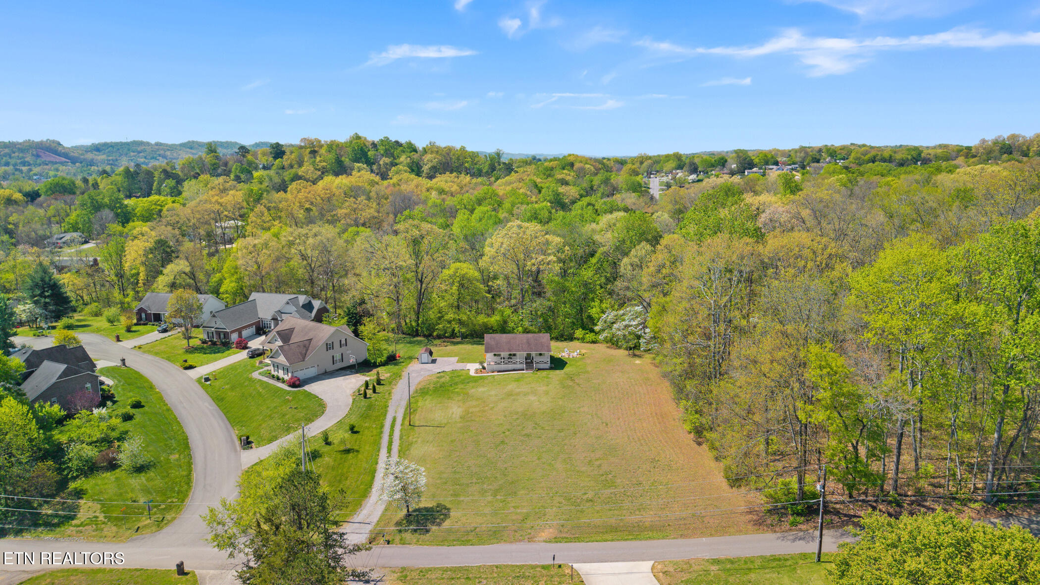 8001 Helen Drive Powell TN 37849
