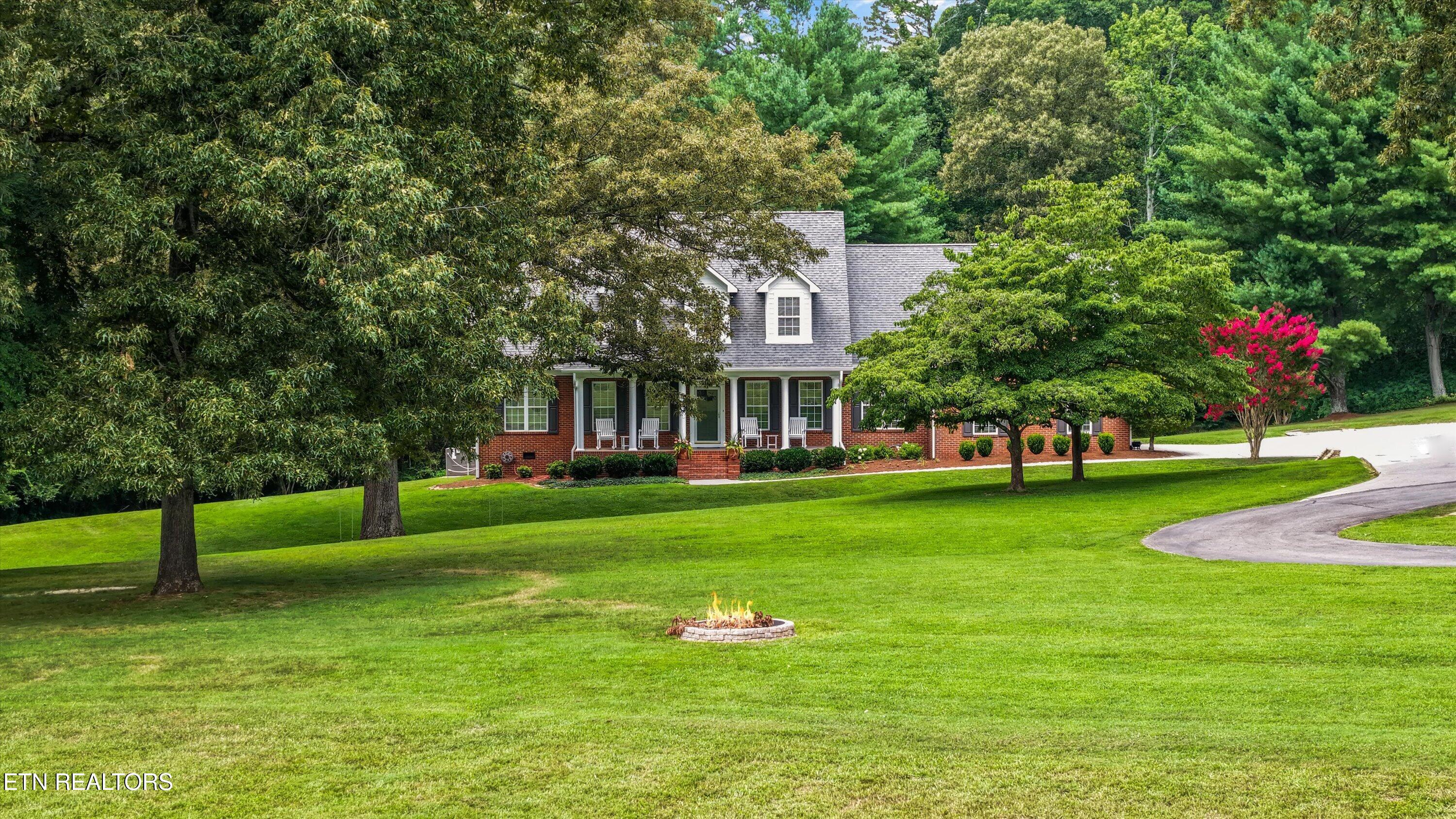2039 Chasewood Lane Maryville TN 37803