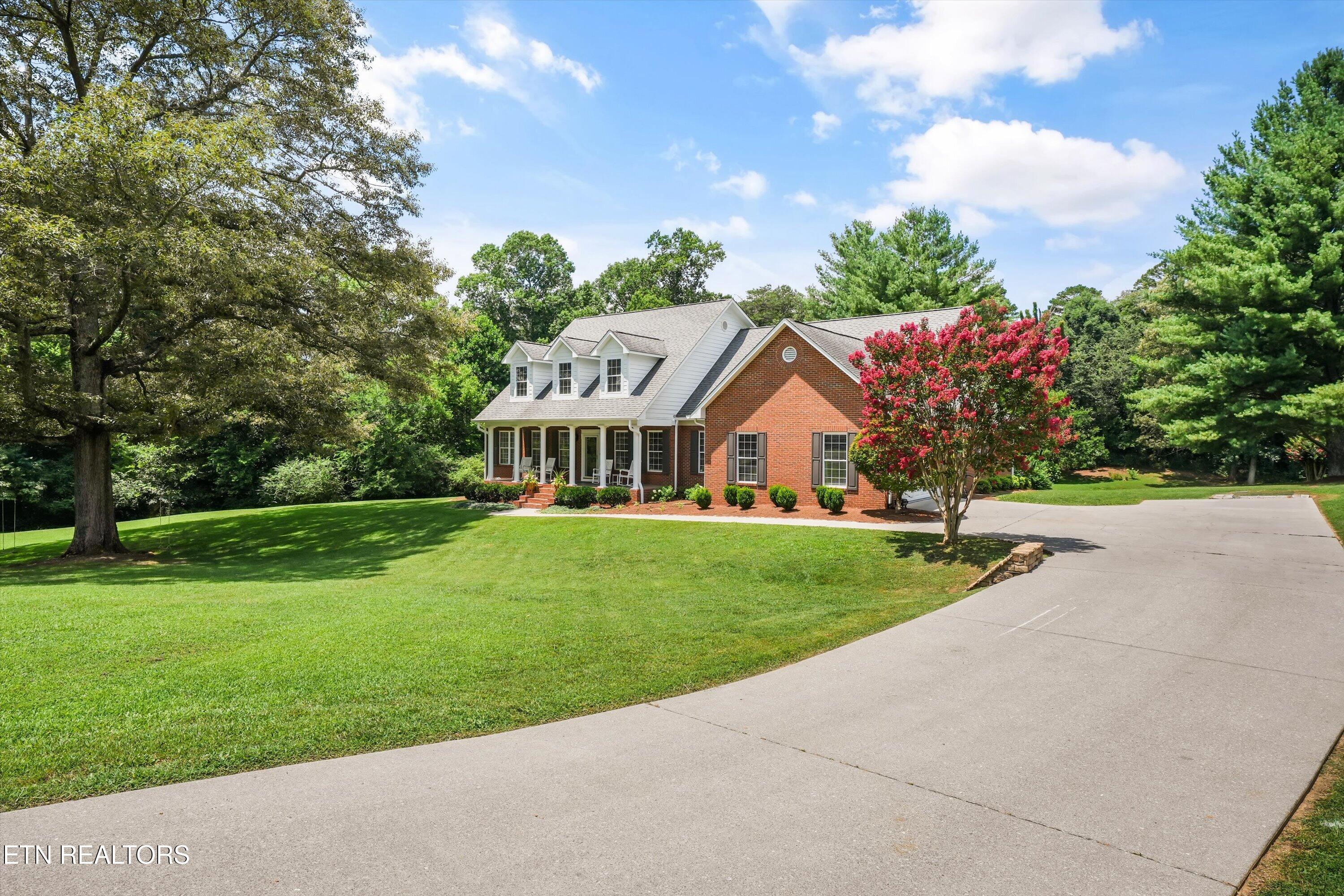 2039 Chasewood Lane Maryville TN 37803