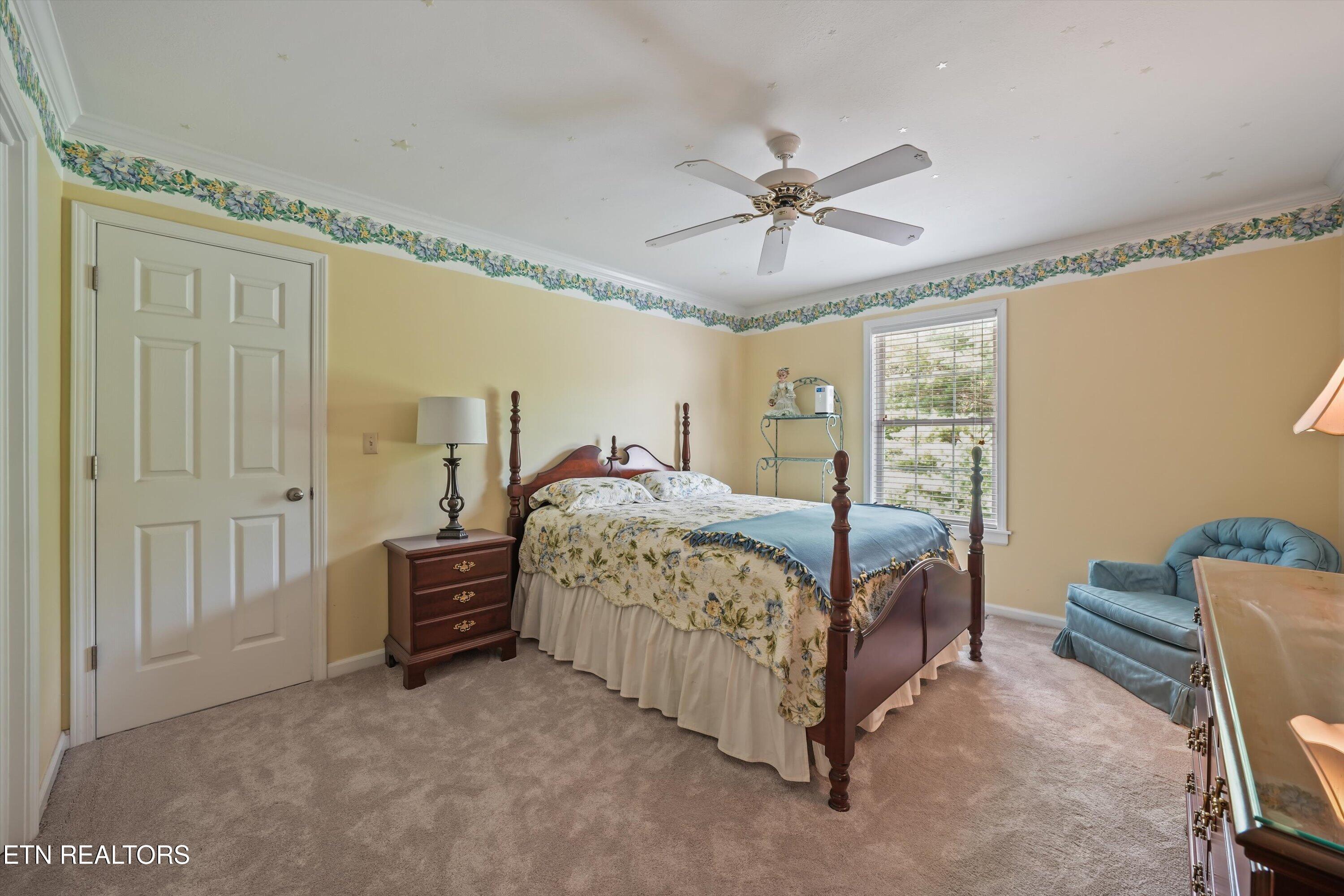 2039 Chasewood Lane Maryville TN 37803