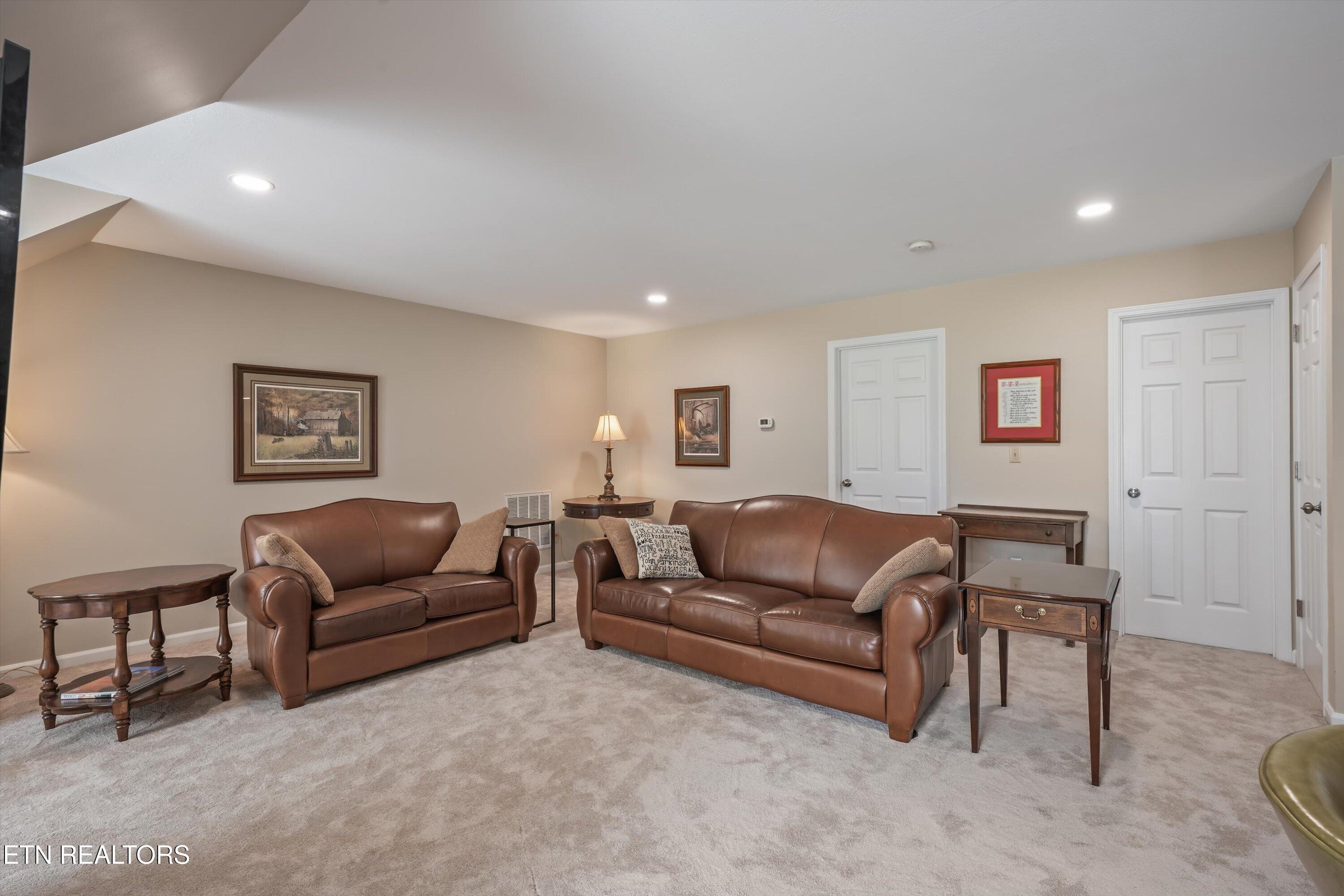 2039 Chasewood Lane Maryville TN 37803
