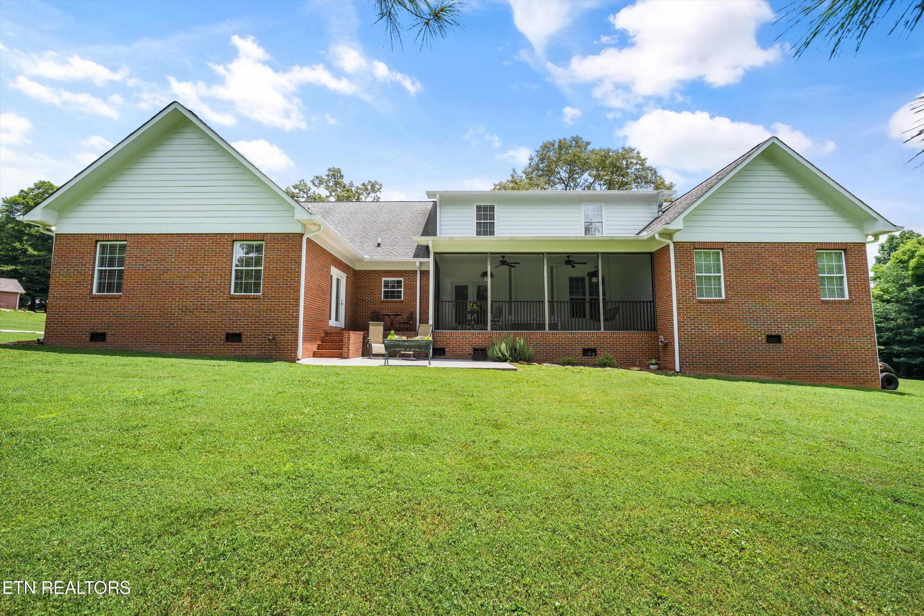 2039 Chasewood Lane Maryville TN 37803