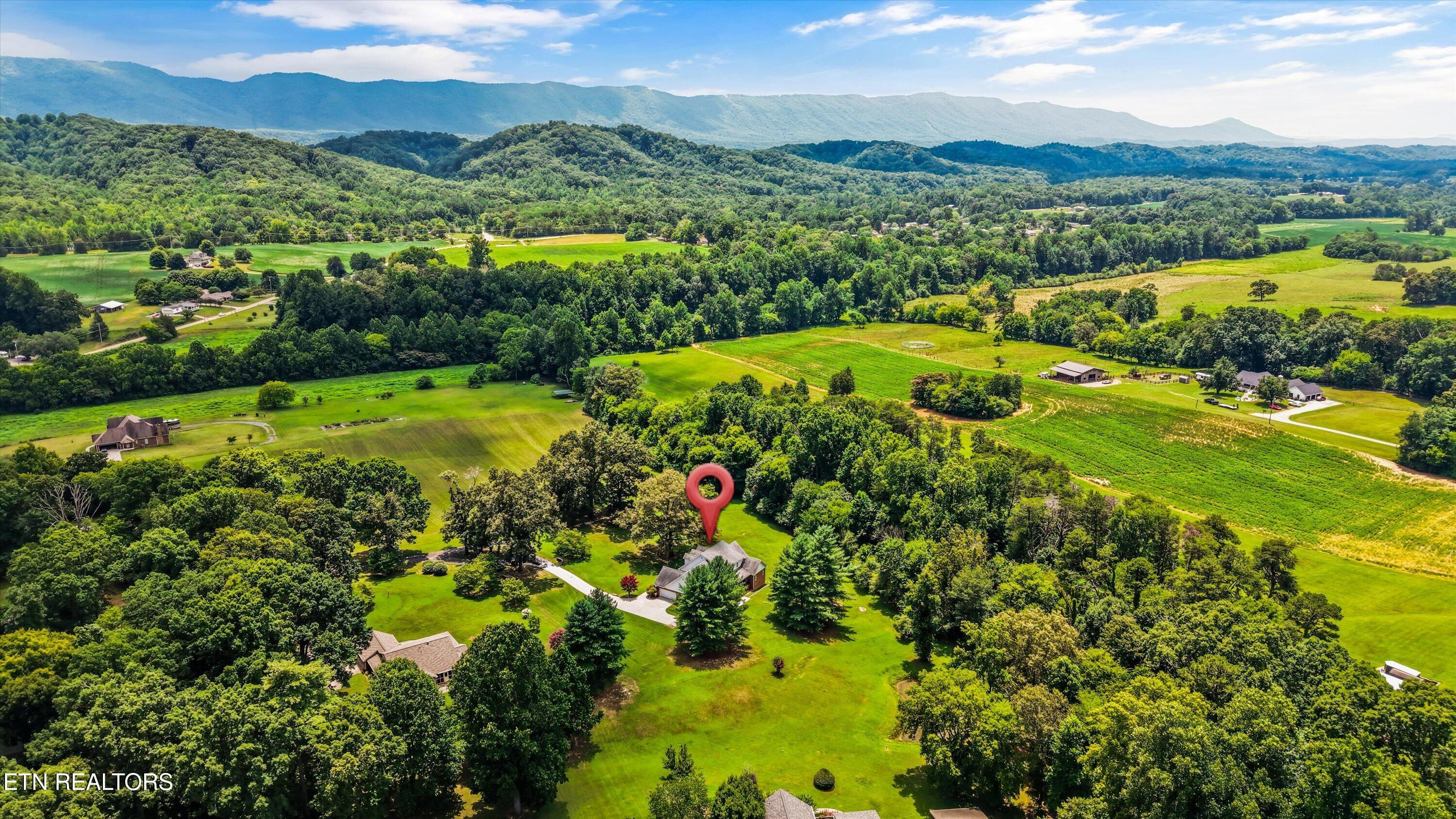 2039 Chasewood Lane Maryville TN 37803