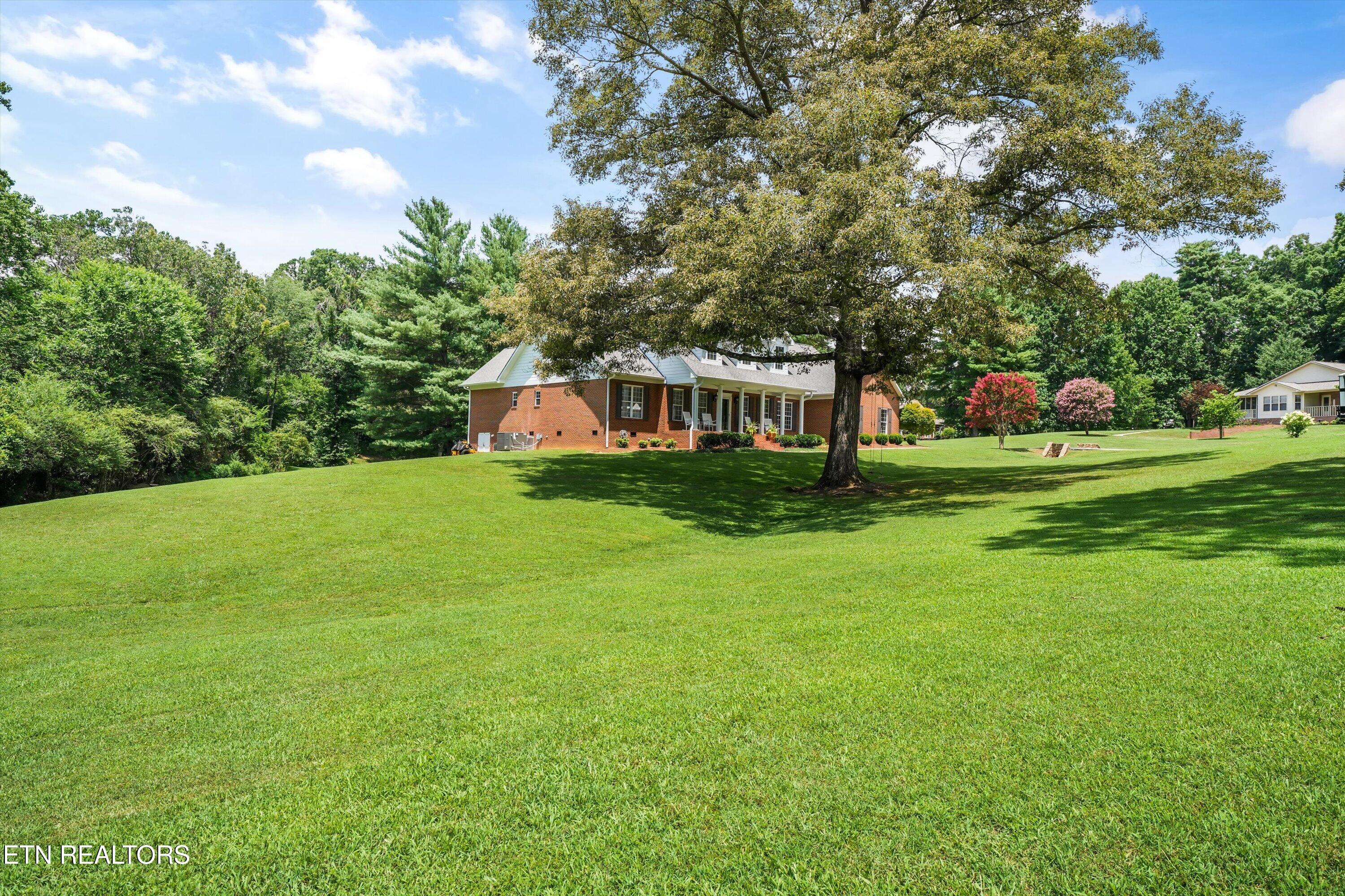 2039 Chasewood Lane Maryville TN 37803