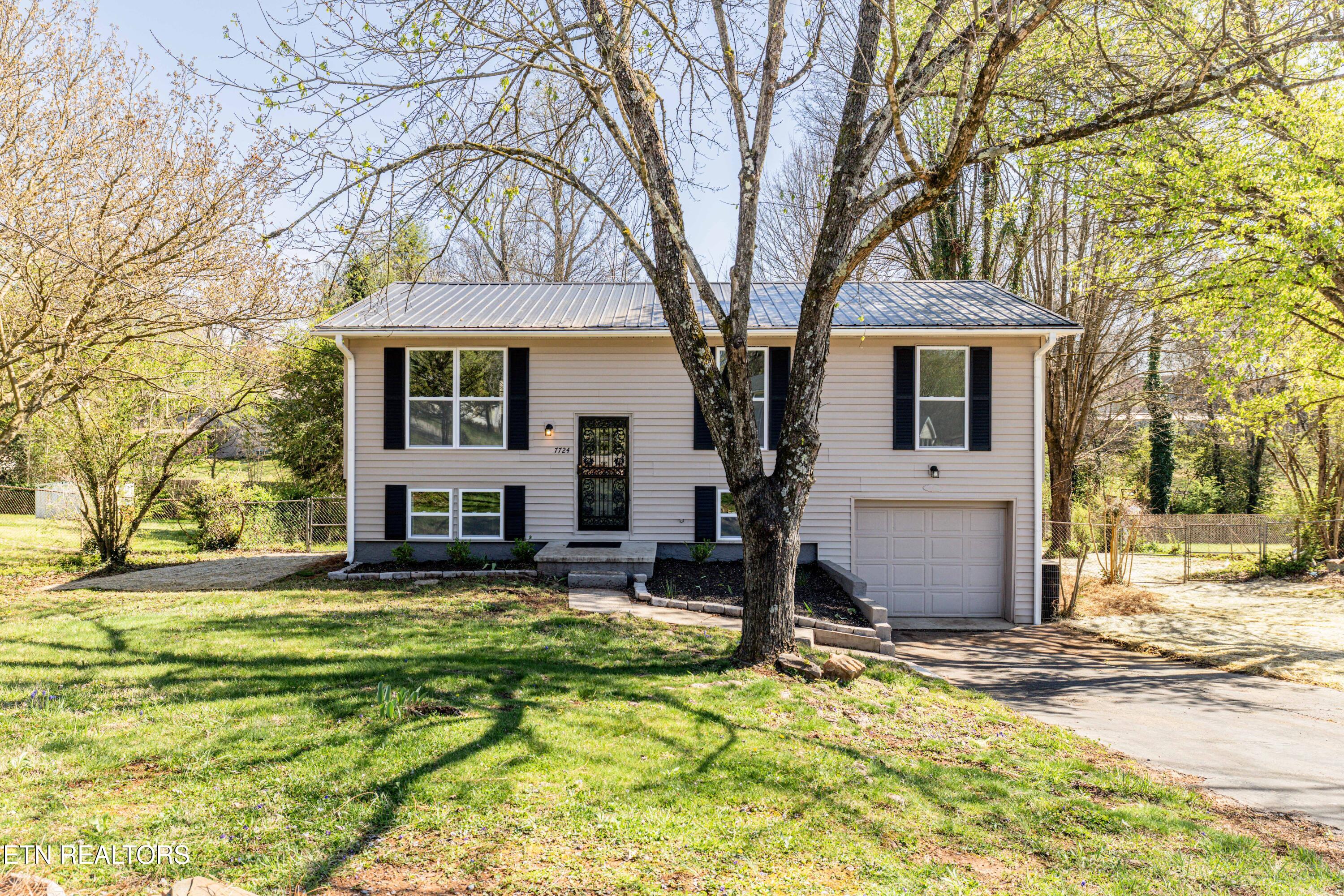 7724 Queensbury Drive Knoxville TN 37919