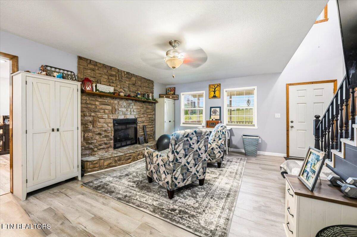 216 Mountain Road New Tazewell TN 37825