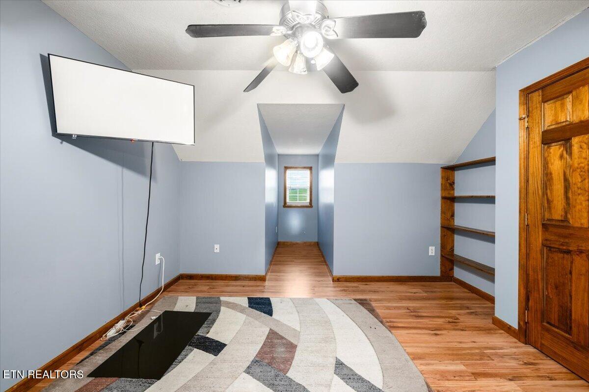216 Mountain Road New Tazewell TN 37825