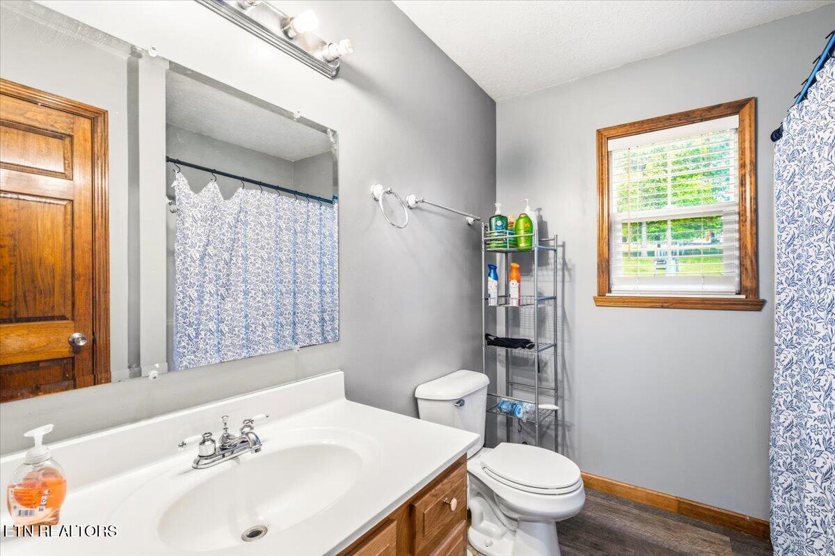 216 Mountain Road New Tazewell TN 37825