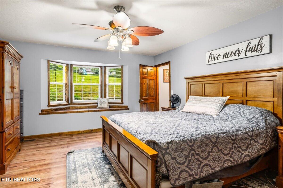 216 Mountain Road New Tazewell TN 37825