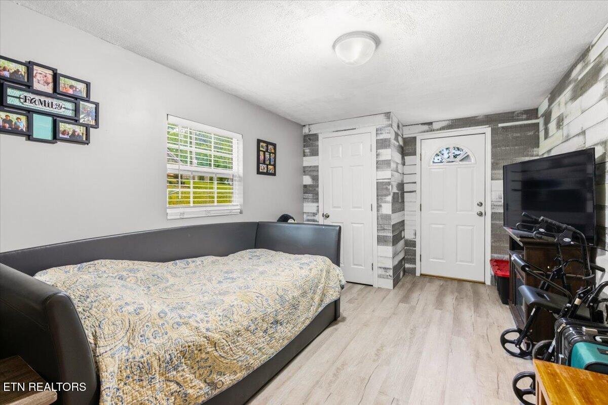 216 Mountain Road New Tazewell TN 37825