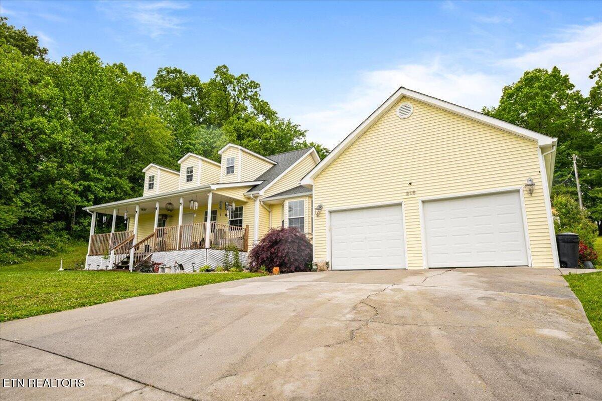 216 Mountain Road New Tazewell TN 37825