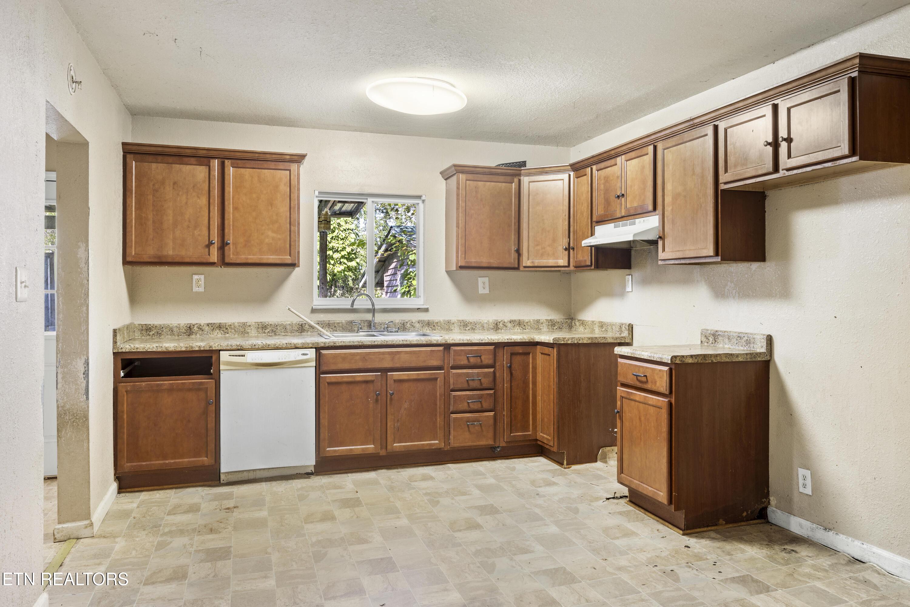 412 Rule Street Maryville TN 37804