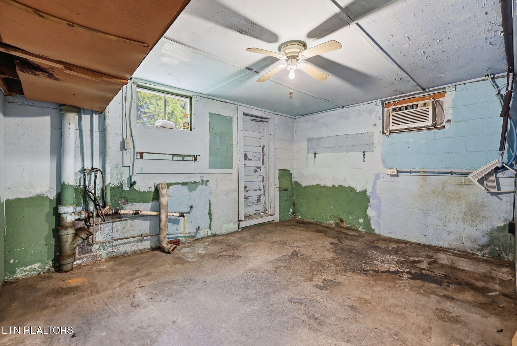 4930 Lonas Drive Knoxville TN 37909