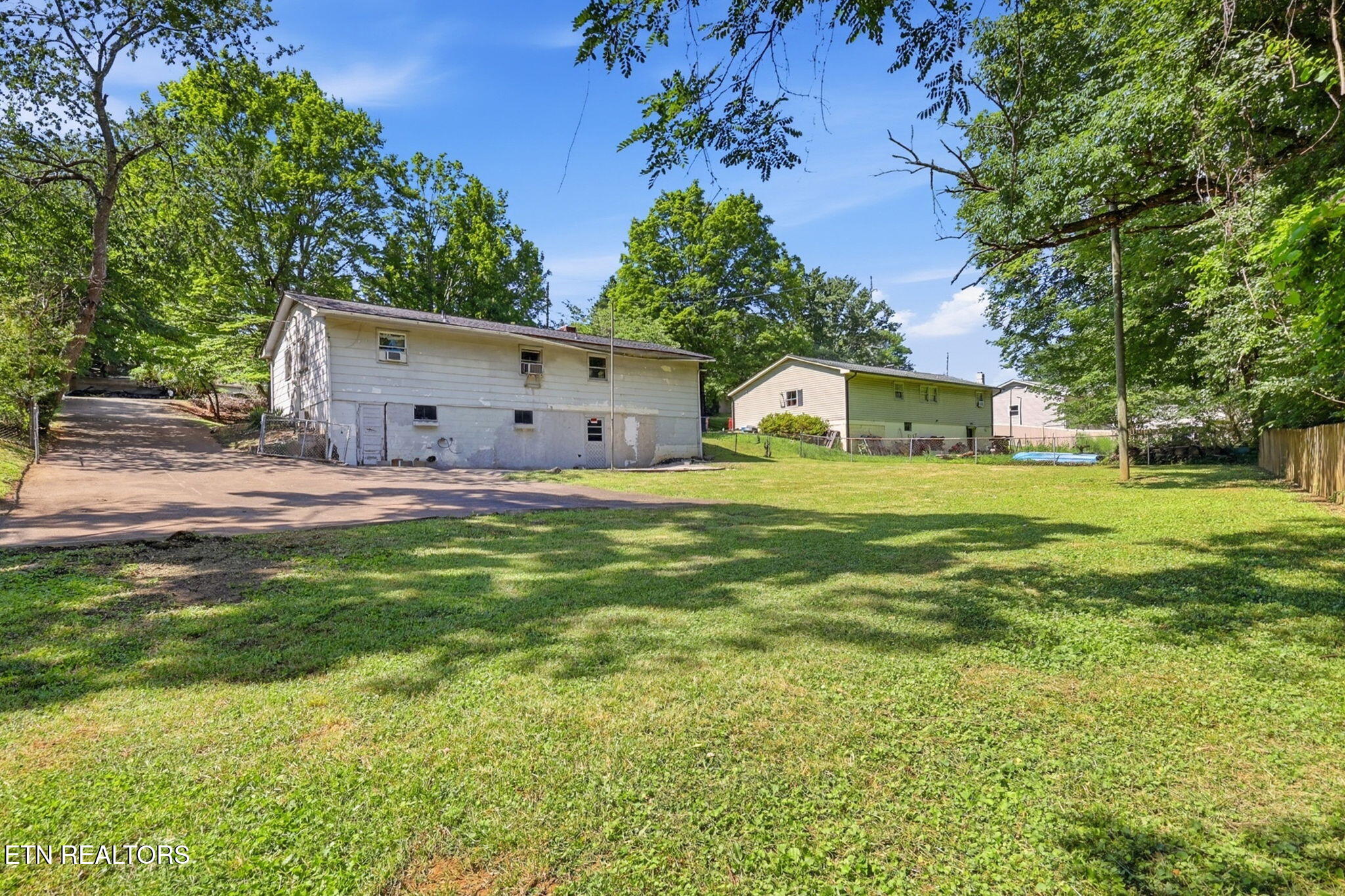 4930 Lonas Drive Knoxville TN 37909