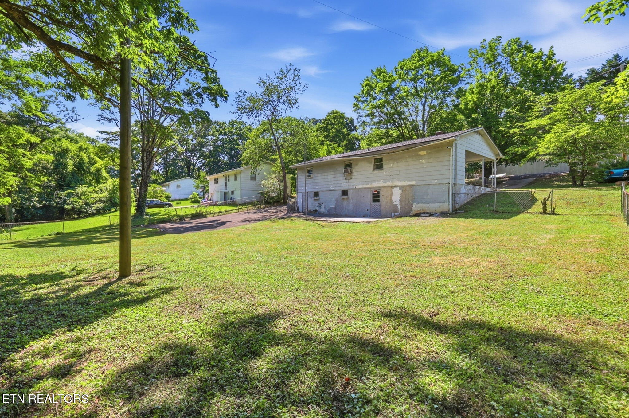 4930 Lonas Drive Knoxville TN 37909