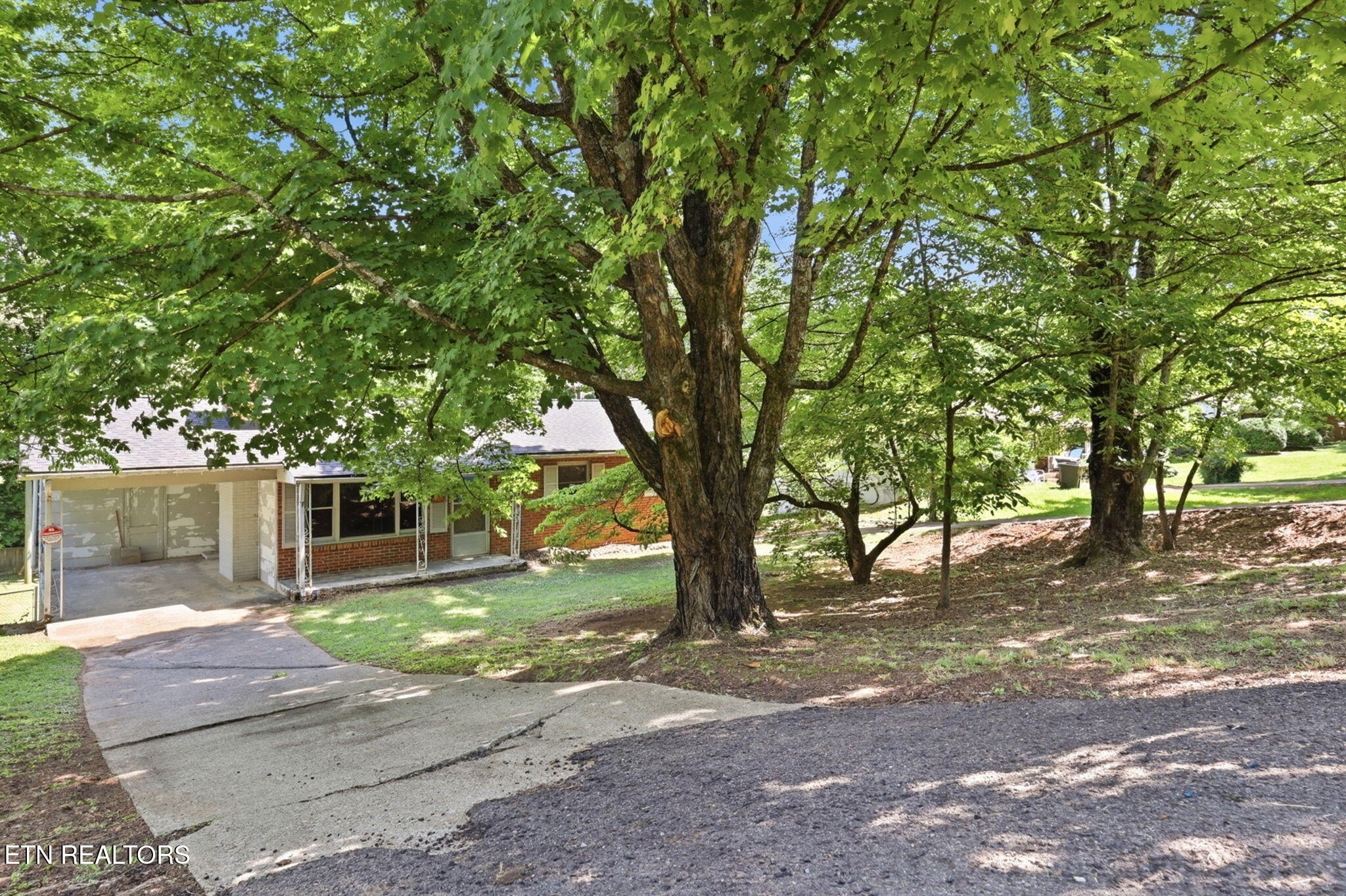 4930 Lonas Drive Knoxville TN 37909